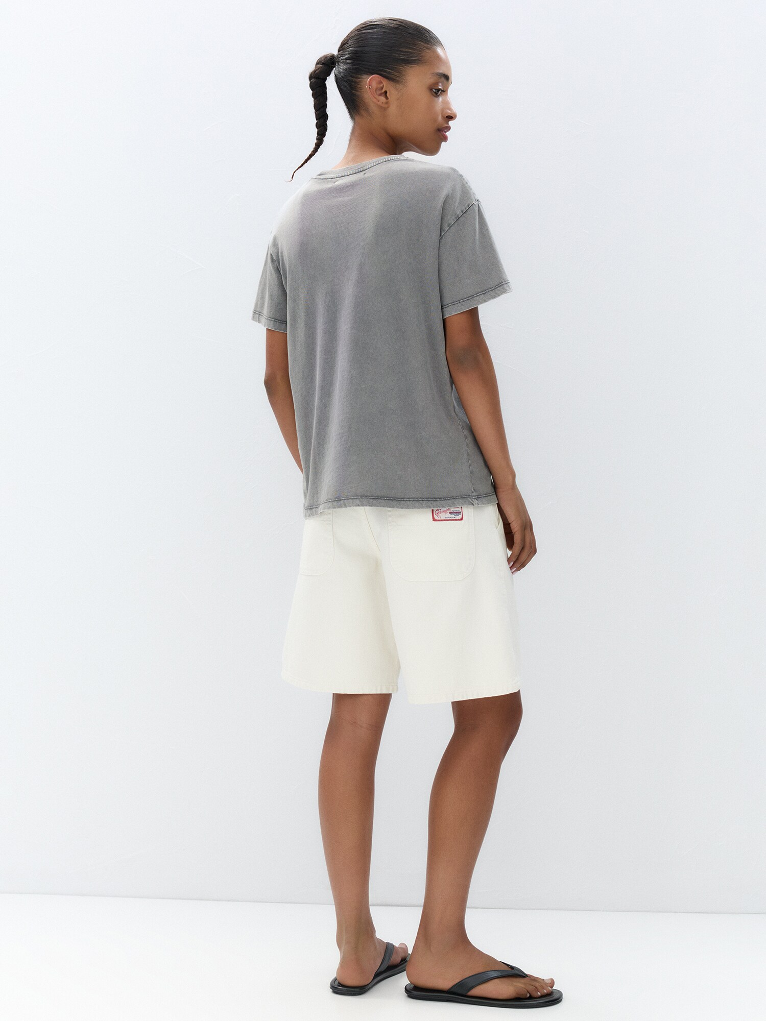 Thumbnail - T-Shirt