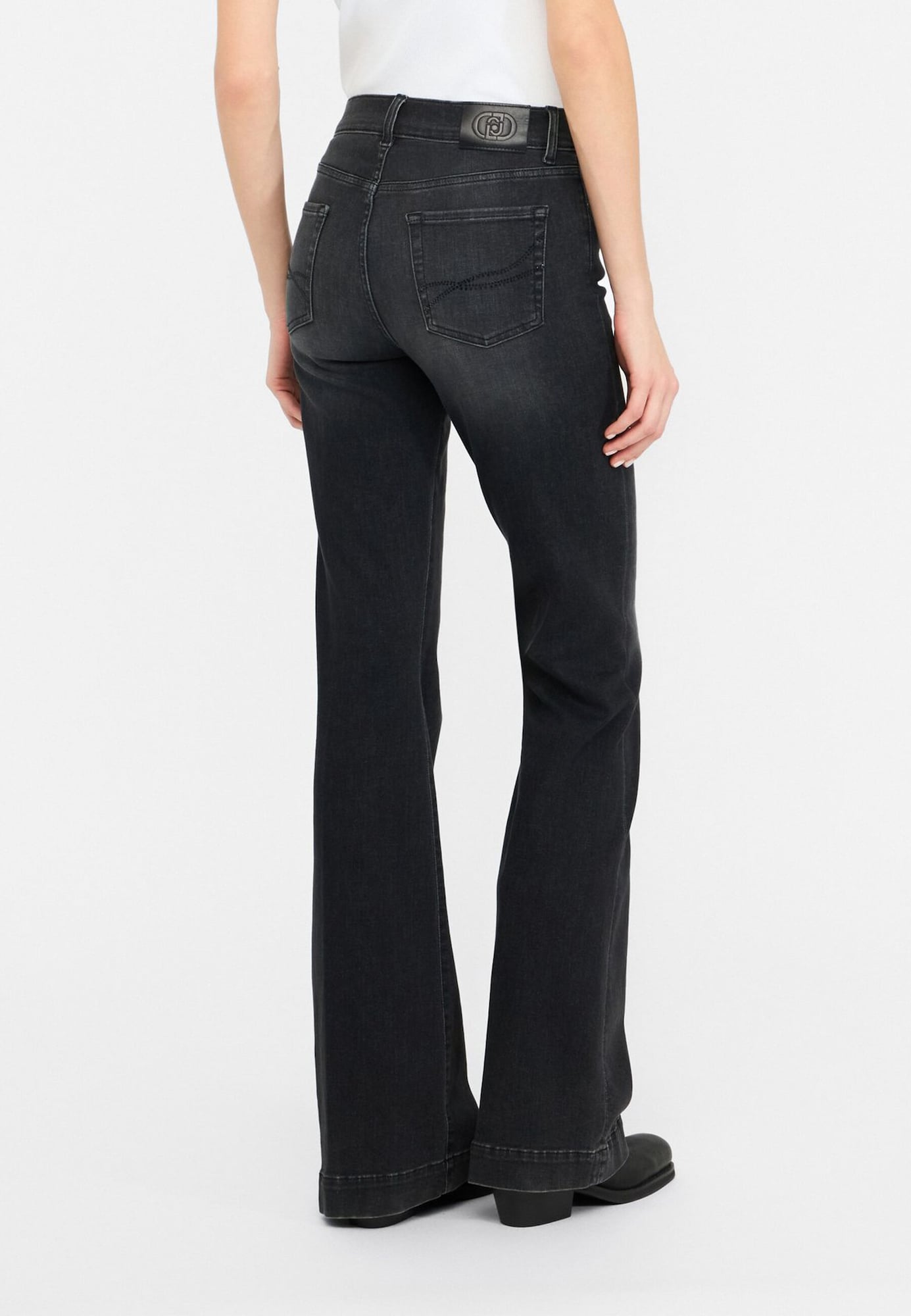 Thumbnail - Jeans