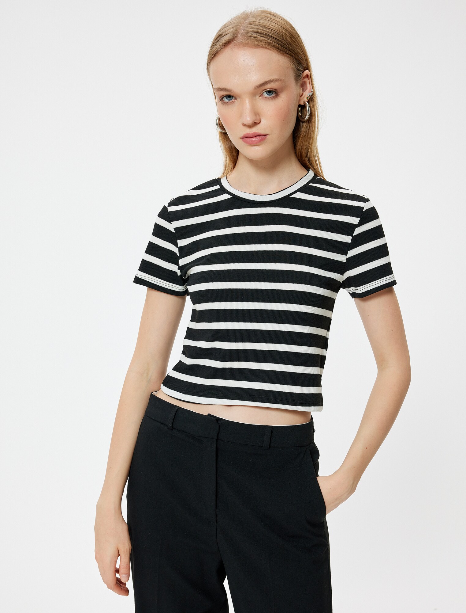 Thumbnail - Koton T-Shirt