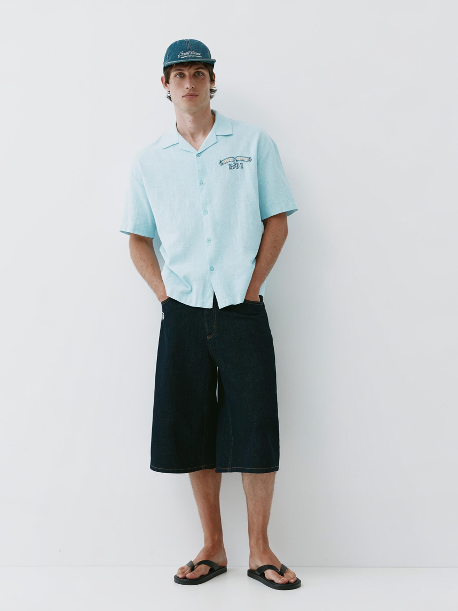 Pull&Bear Košeľa  svetlomodrá (obrázok 4)