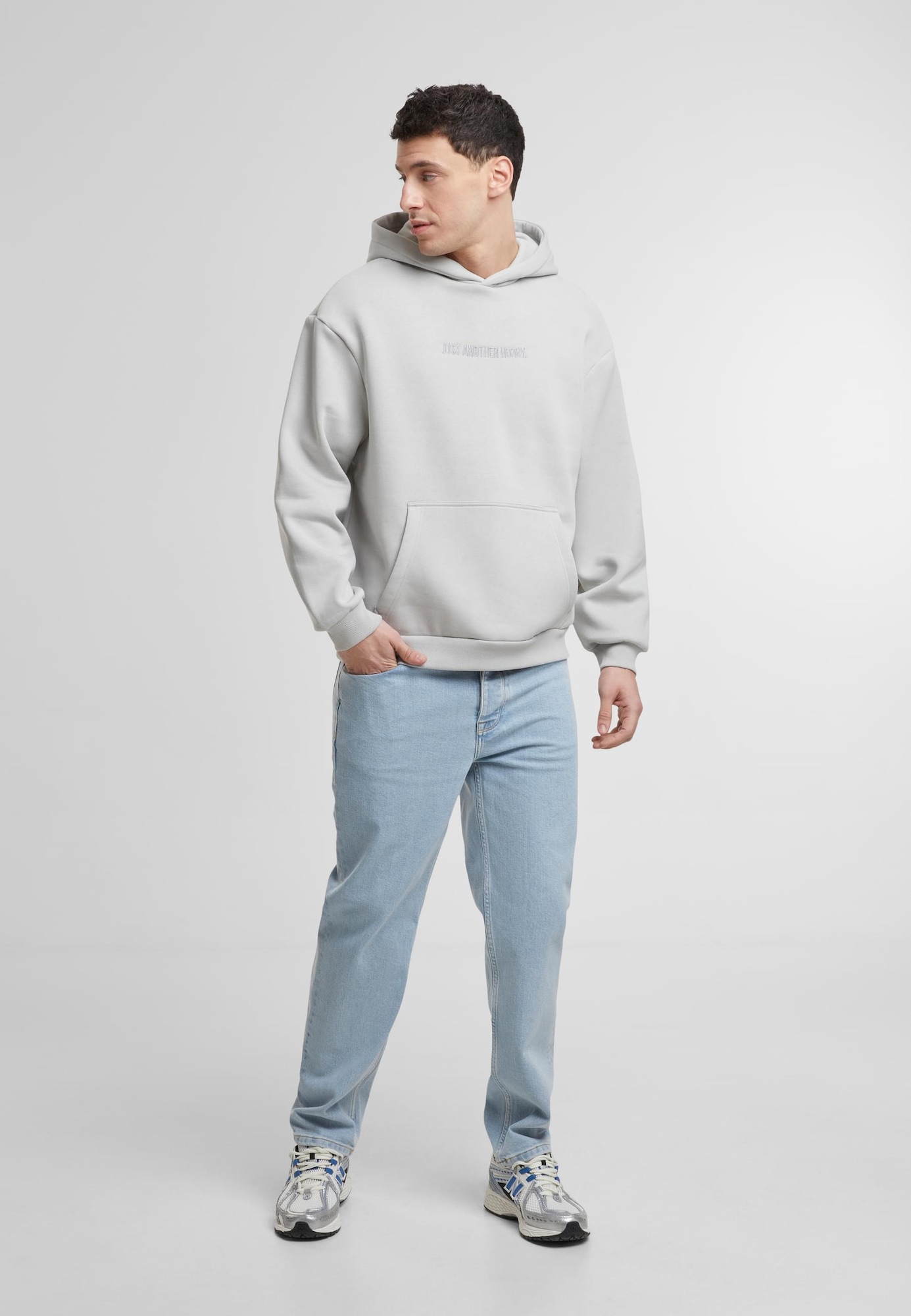 Thumbnail - Miss Tee Sweatshirt Just Another