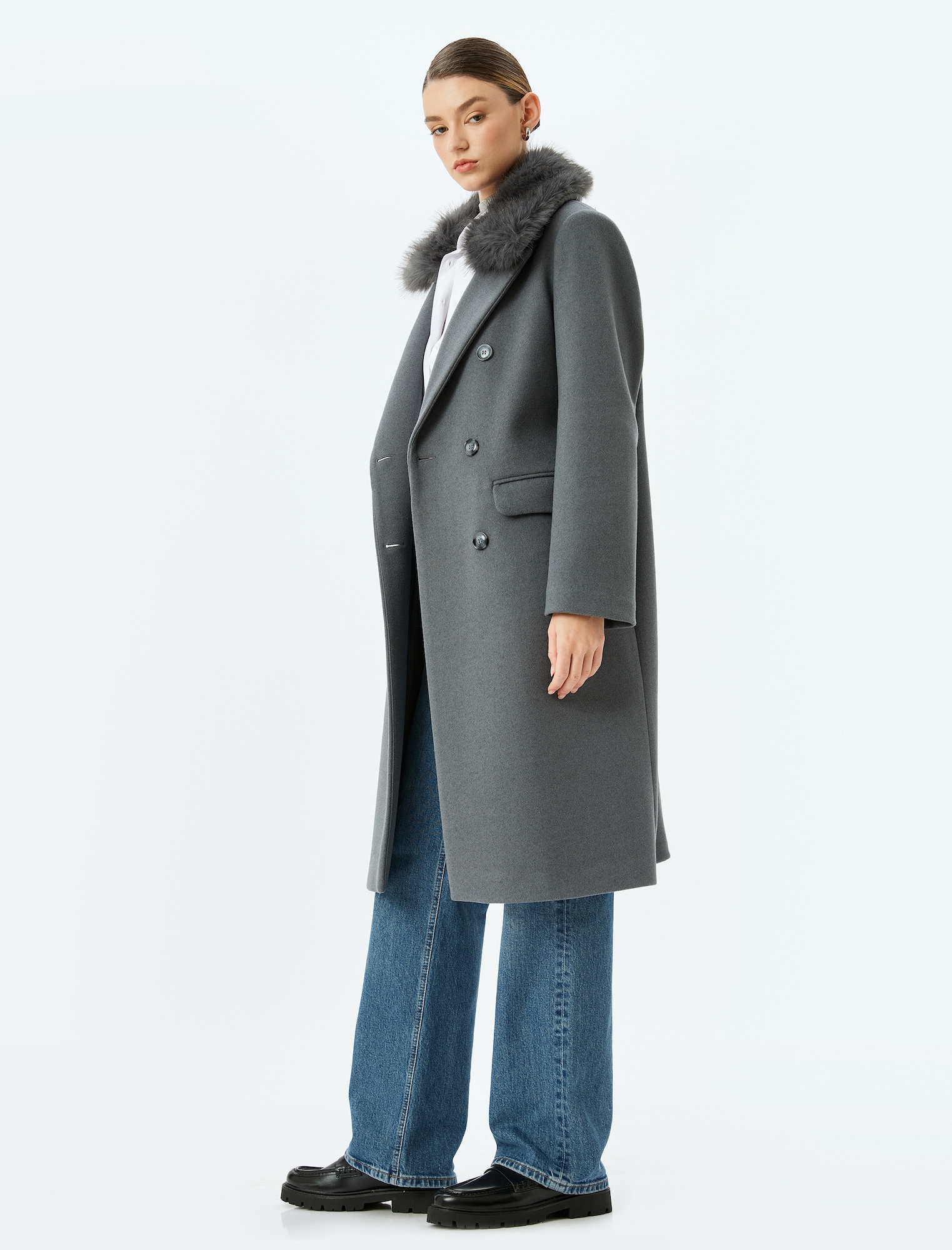 Thumbnail - Koton Mantel