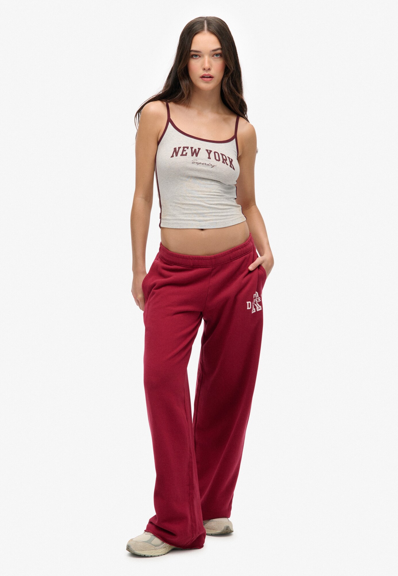 Thumbnail - Superdry Top Essentials