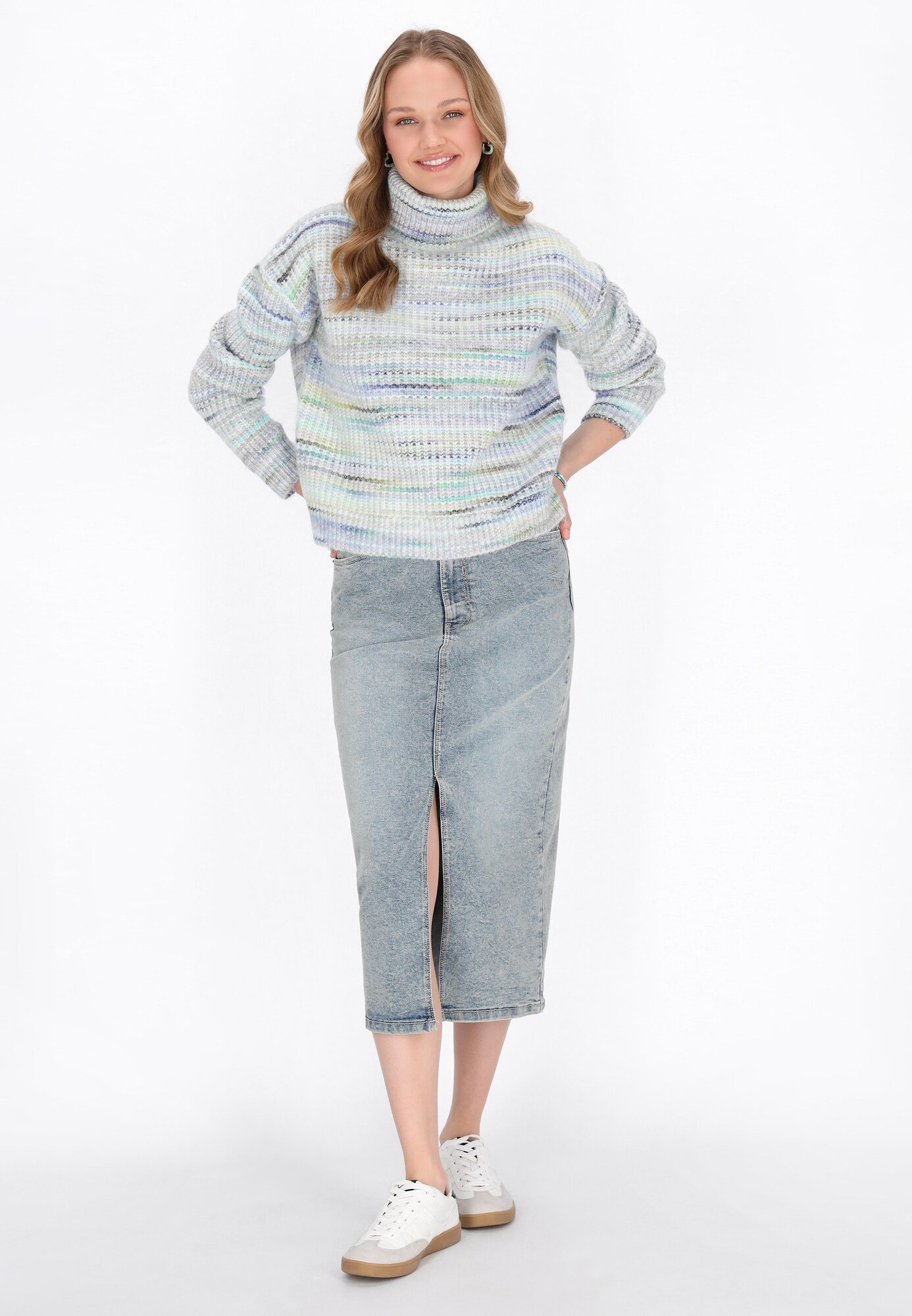 Thumbnail - MYMO Pullover