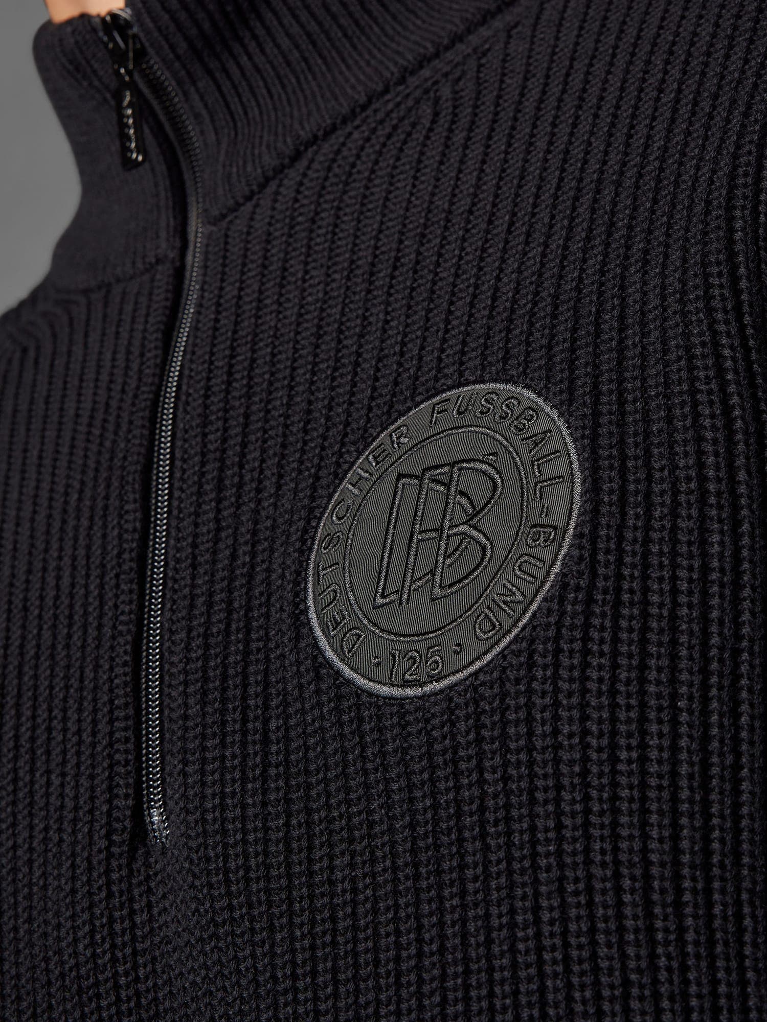 Thumbnail - Sportpullover 'DFB 125 Jahre'