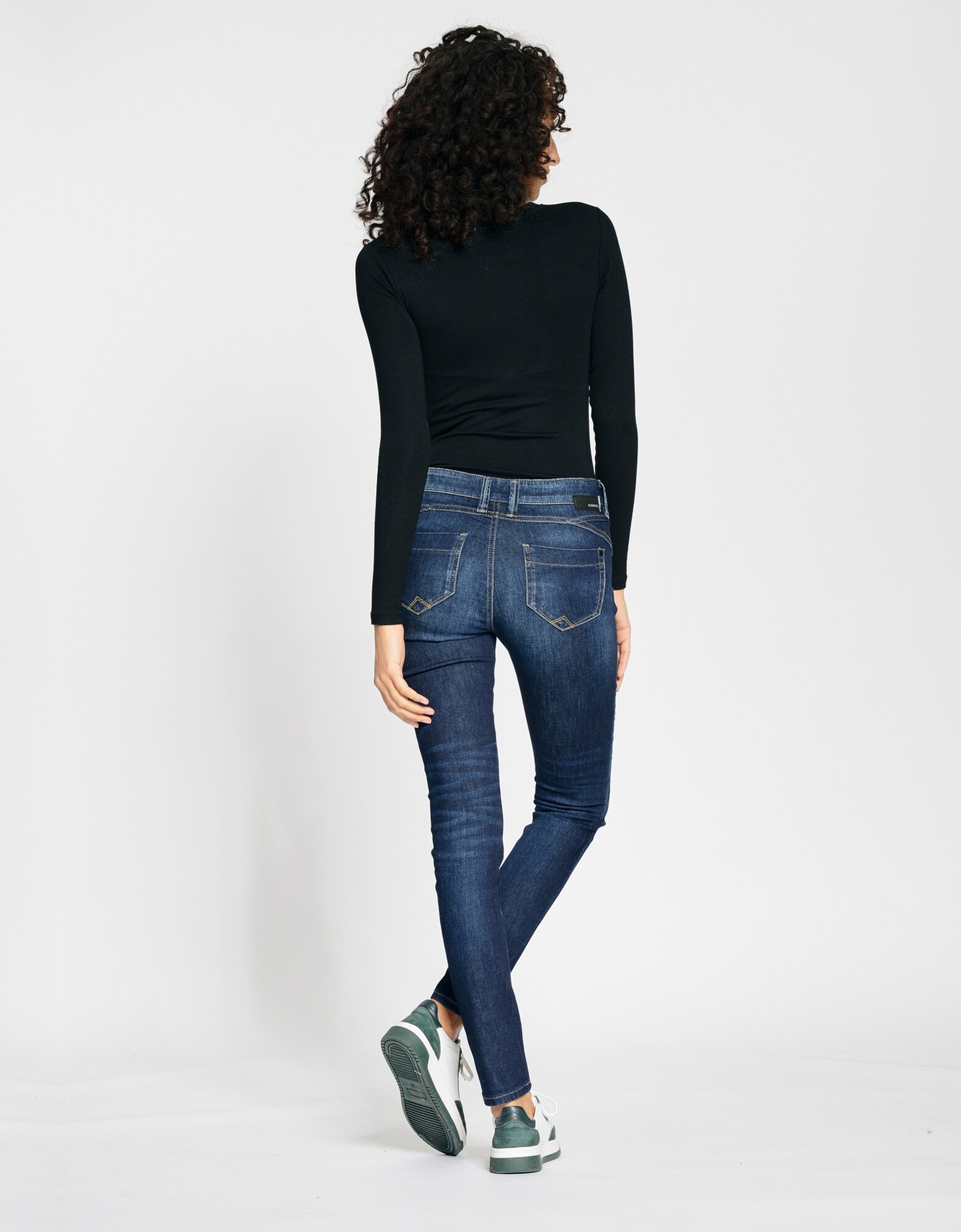 Thumbnail - Jeans '94NIKITA'