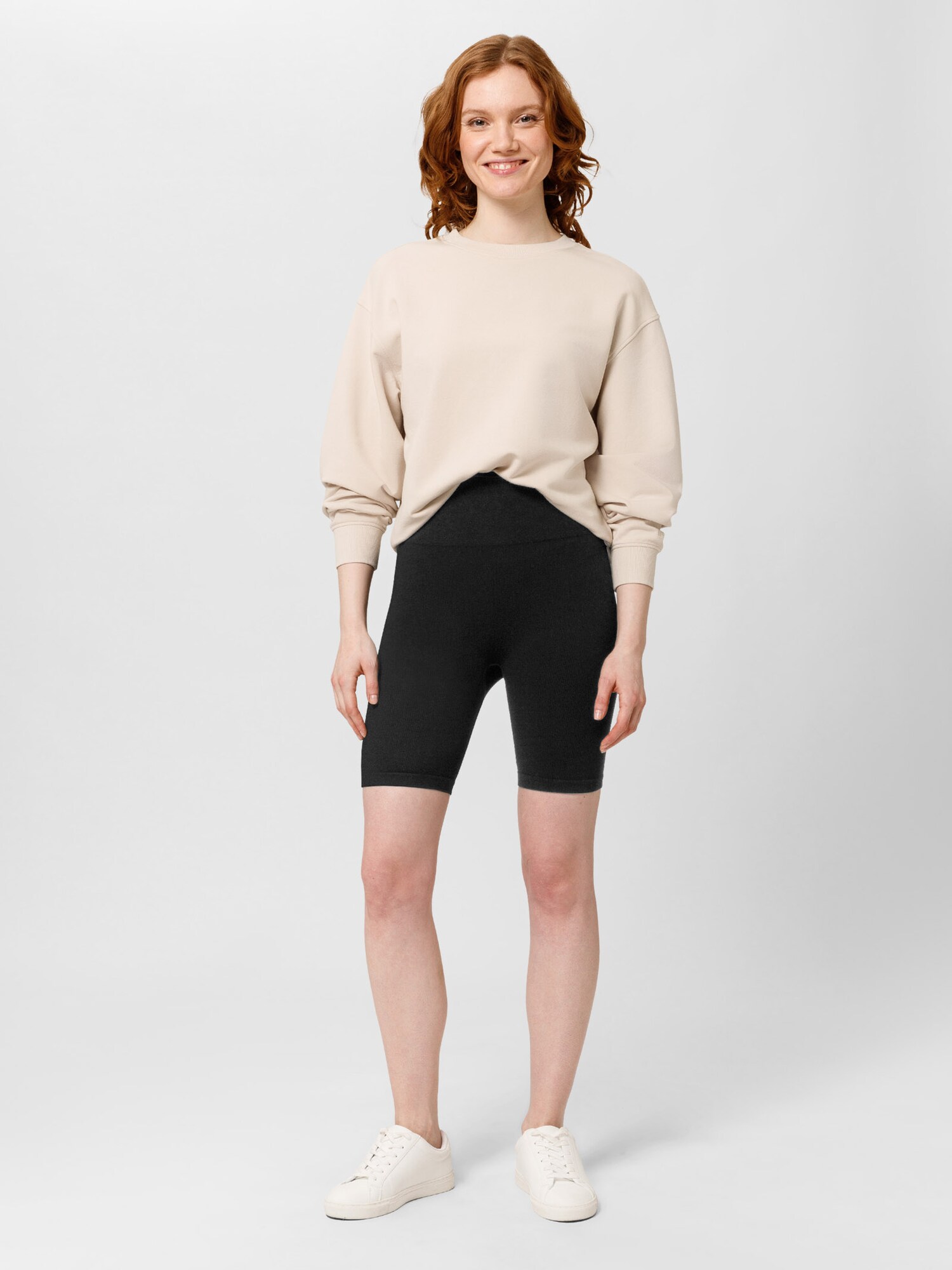 Thumbnail - Les Lunes Shorts