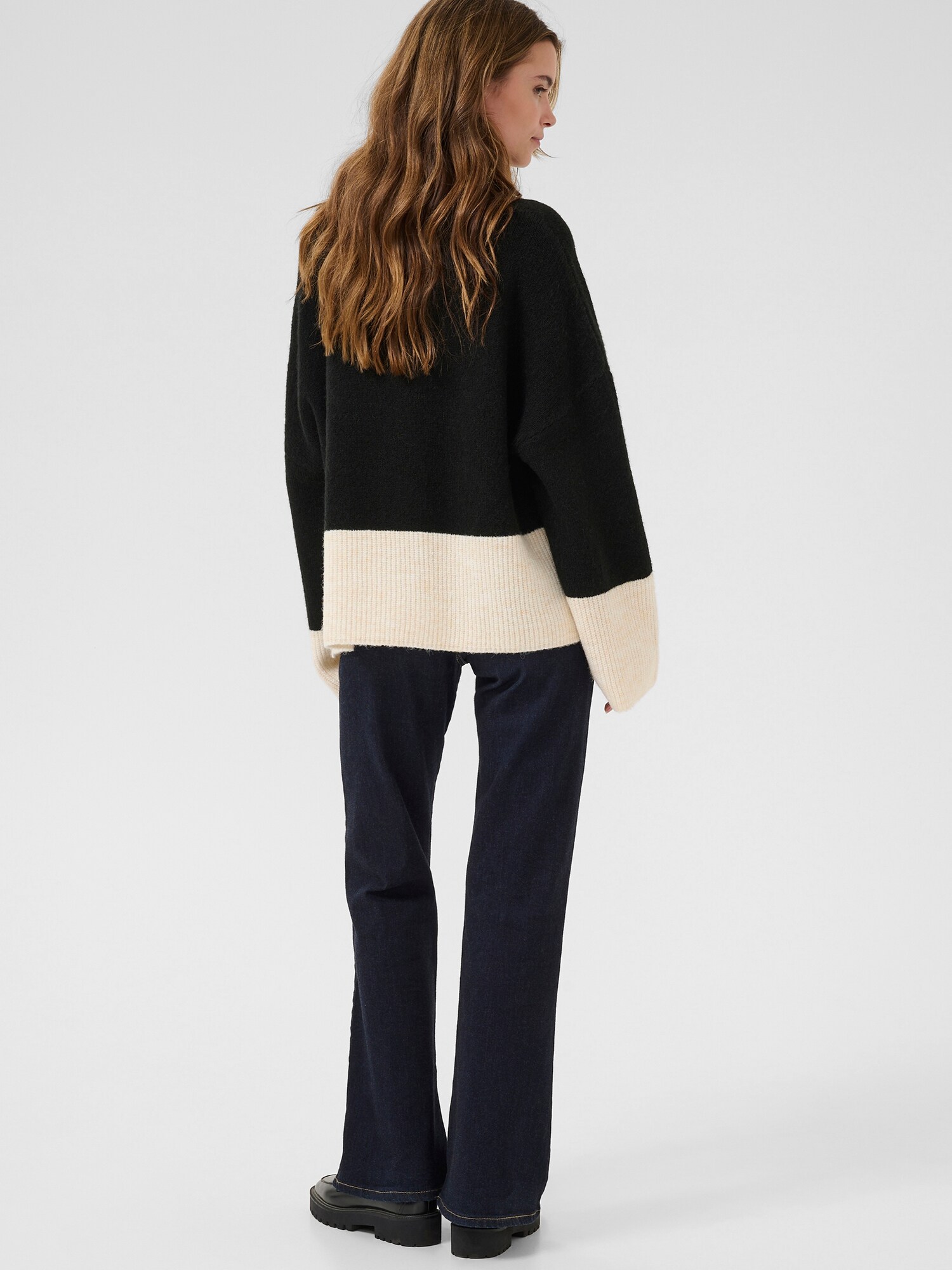 Thumbnail - CULTURE Pullover