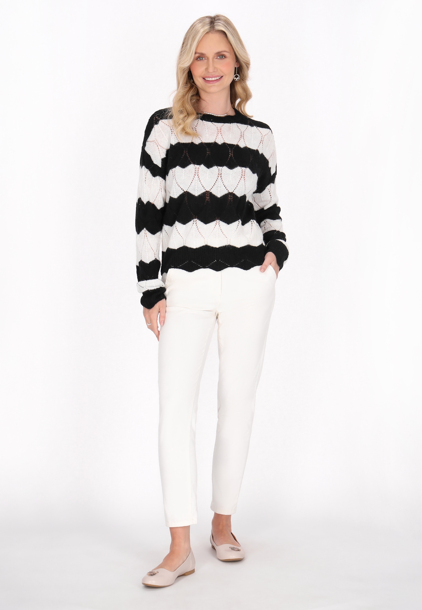 Thumbnail - Usha Pullover