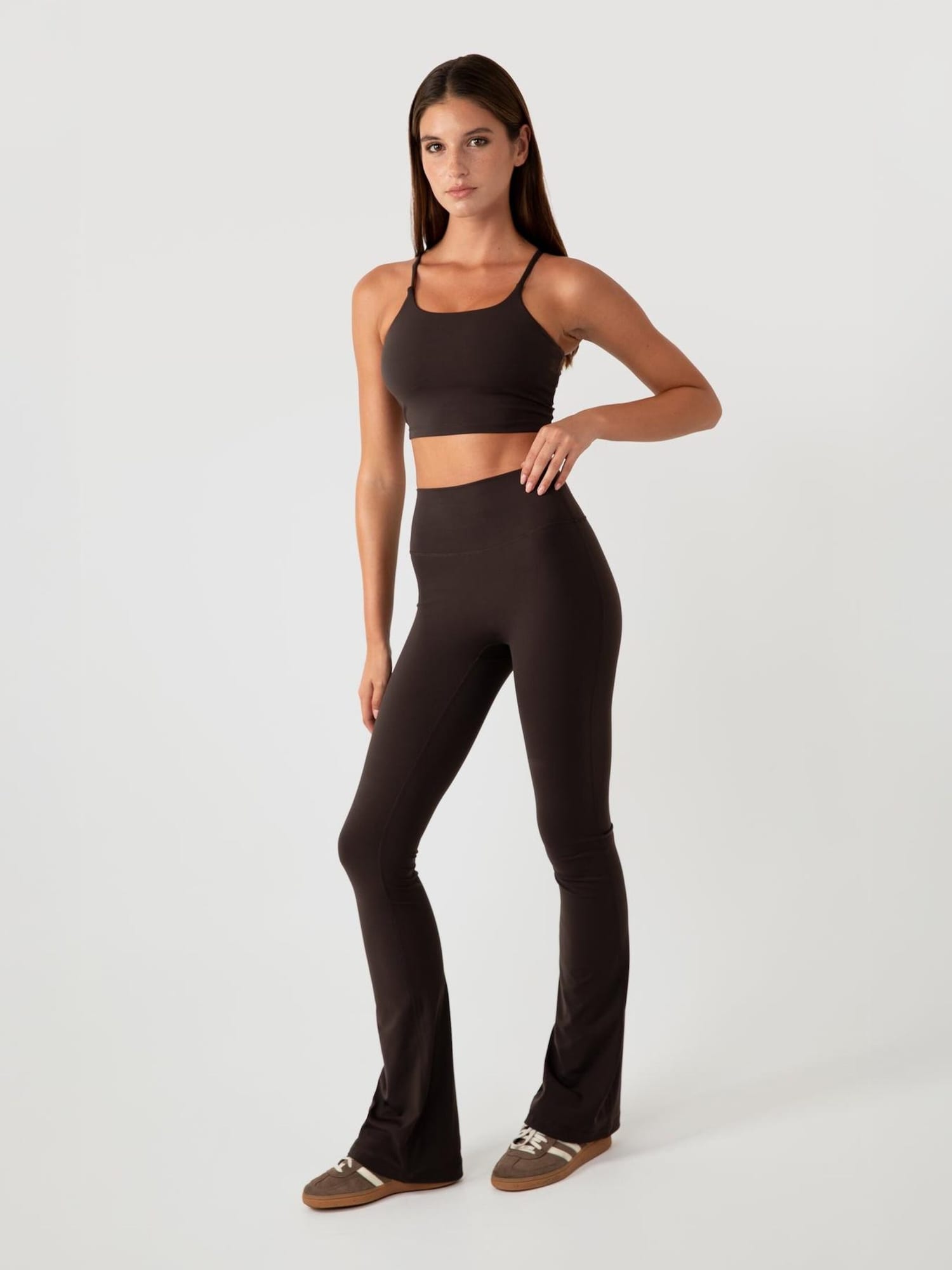 YO-GAYA Tajice 'Flared Legging' tamno smeđa