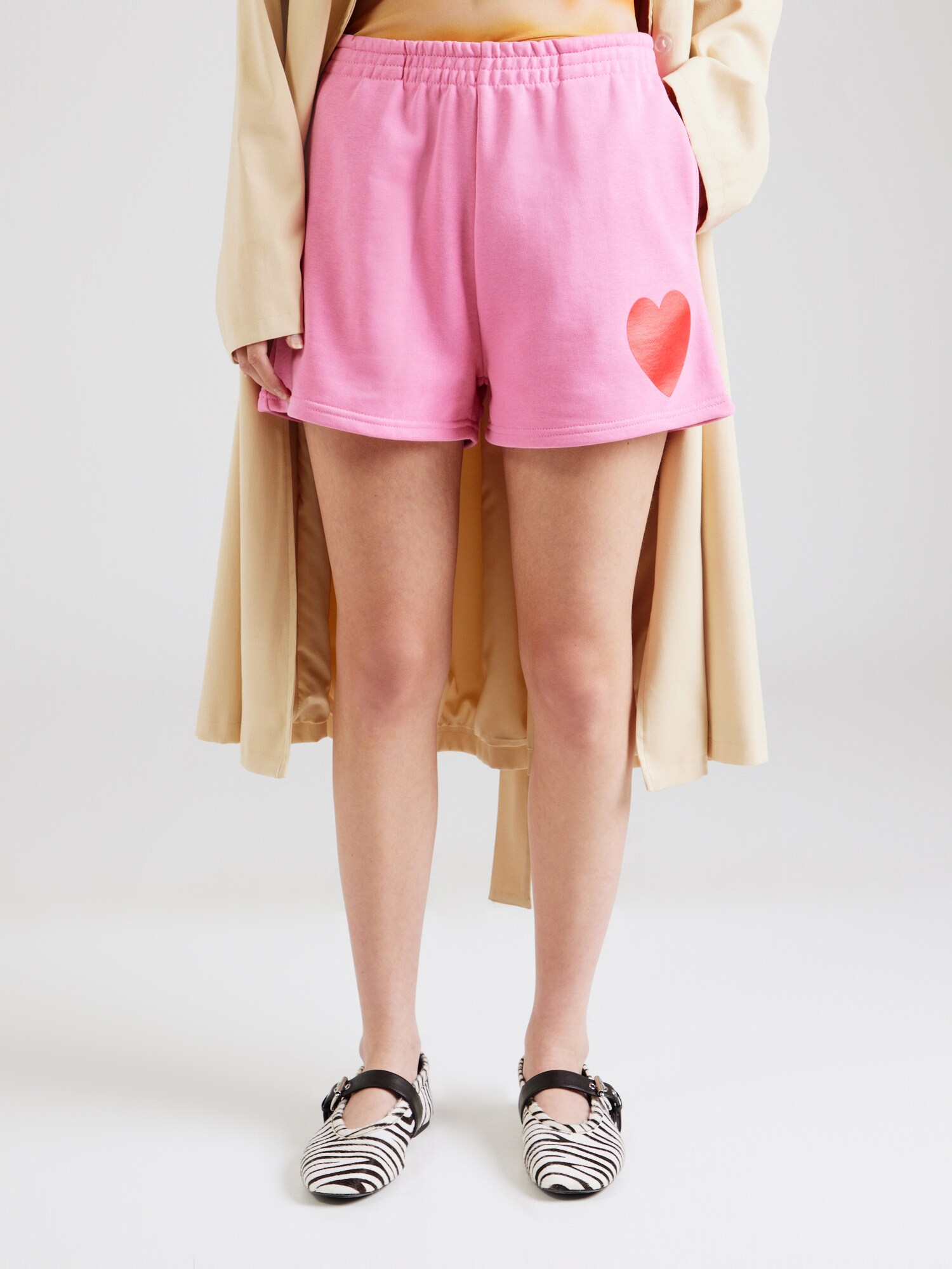 Thumbnail - miss goodlife Shorts Amour Paris