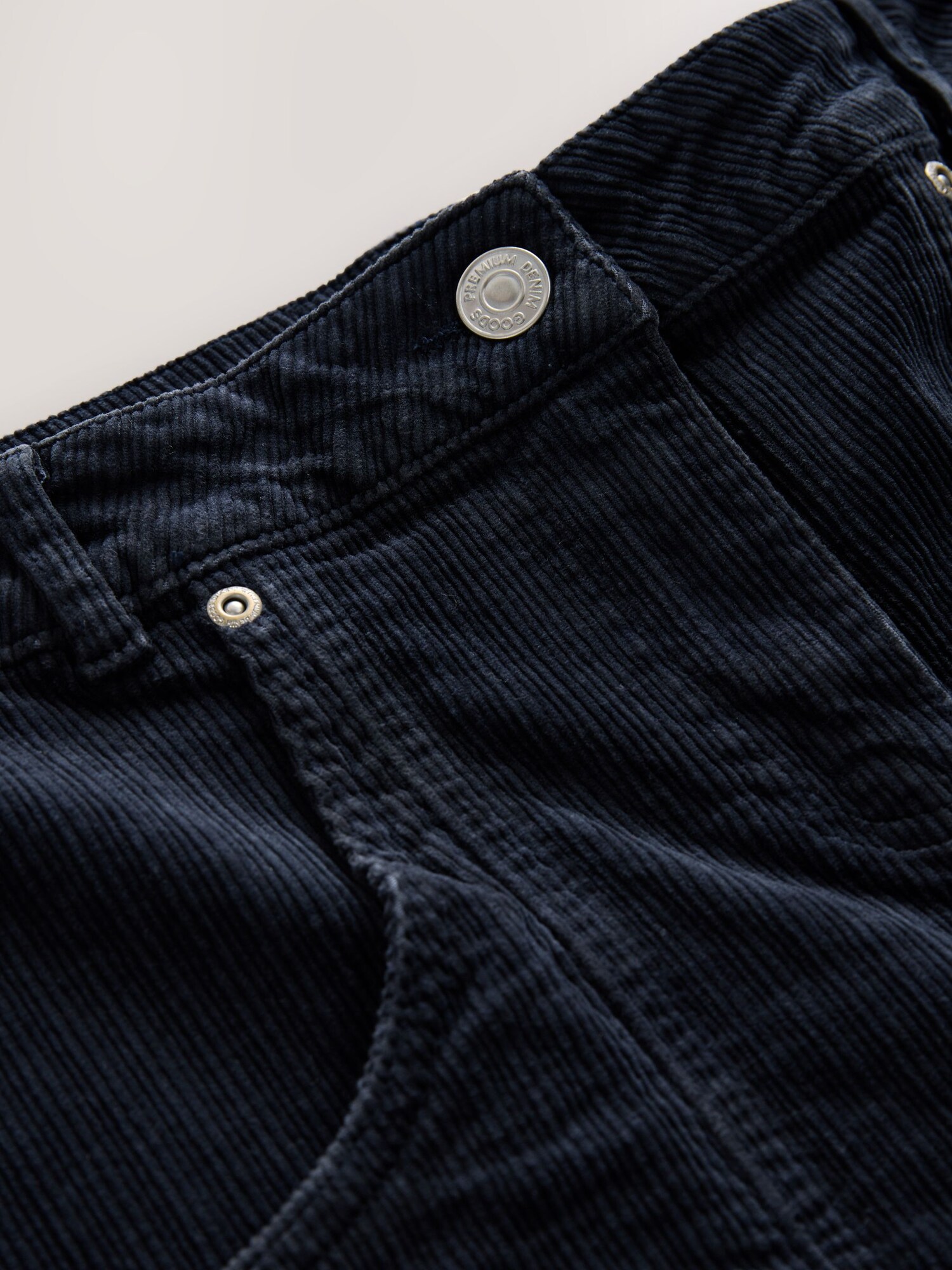 Thumbnail - Next Shorts