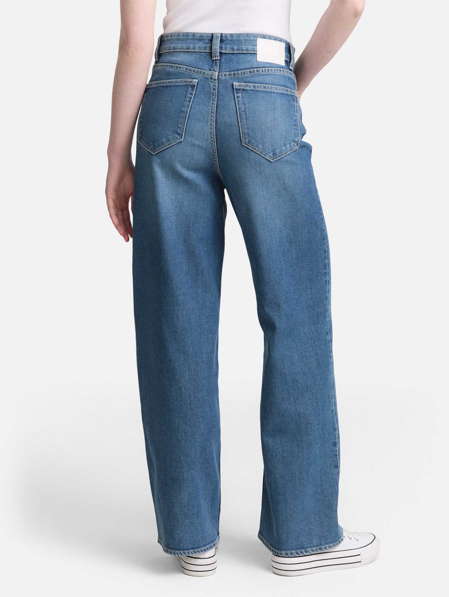 Thumbnail - Jeans