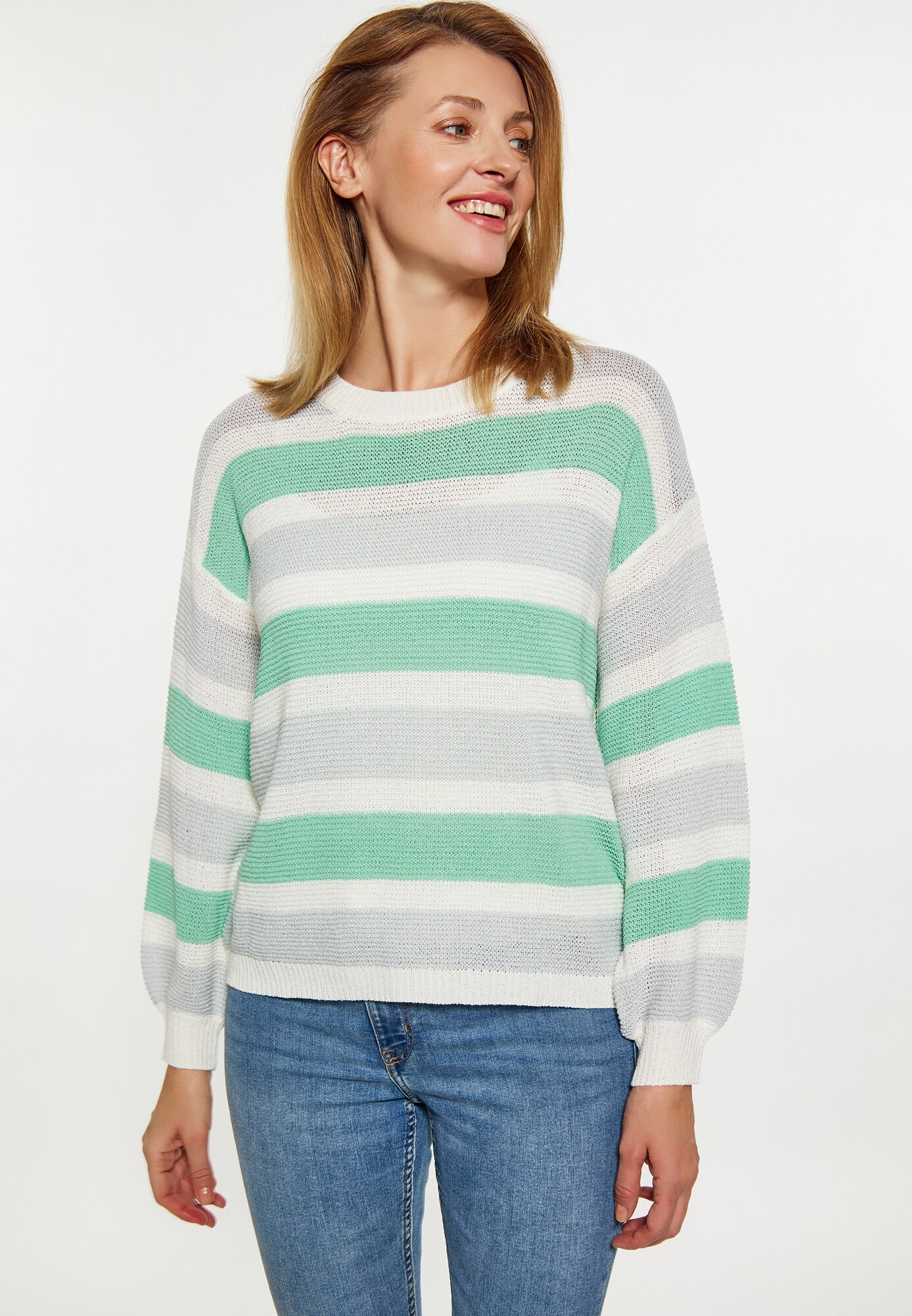 Thumbnail - usha BLUE LABEL Pullover