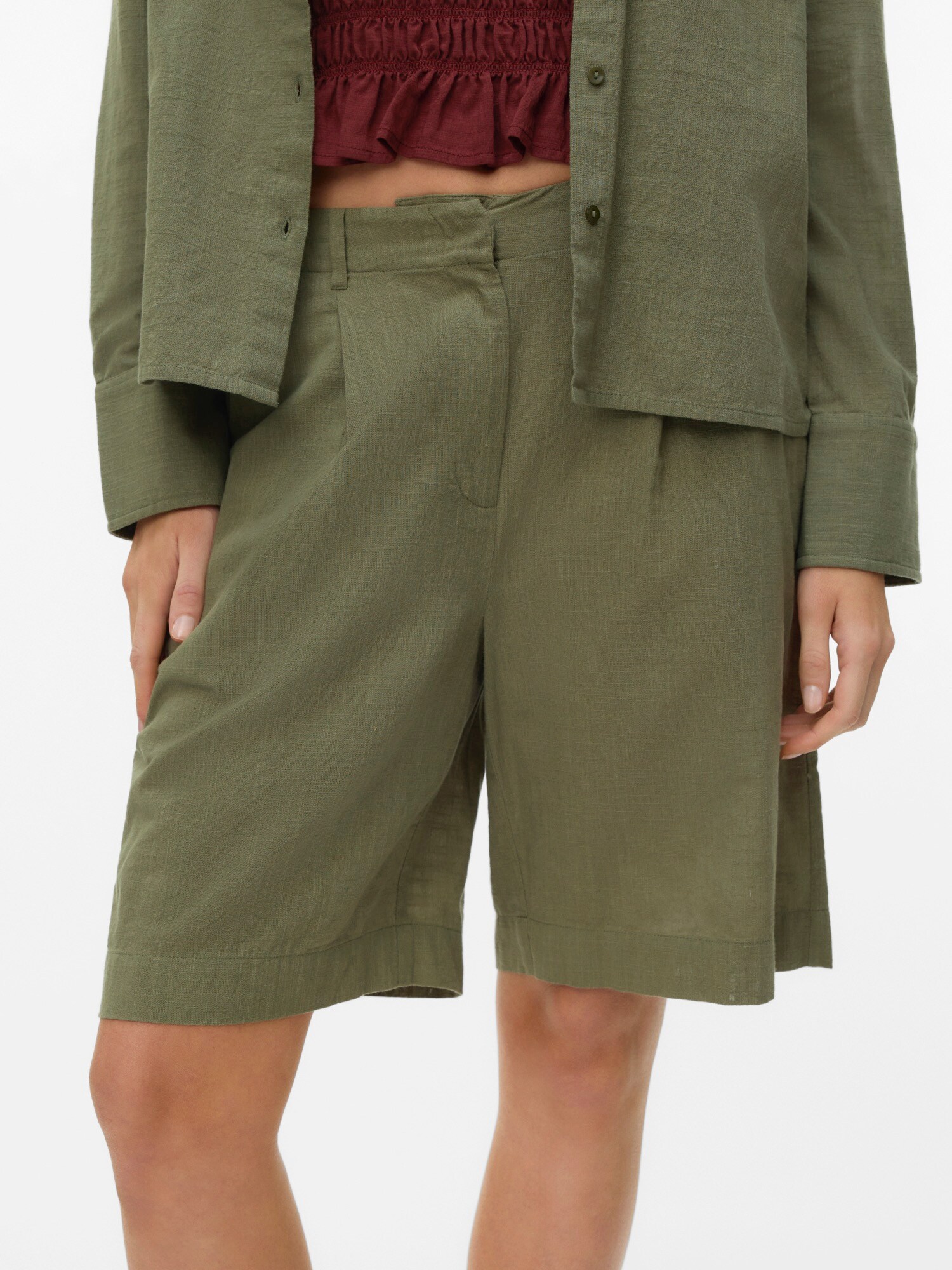 VERO MODA Plisované nohavice 'VMCaia'  olivová (obrázok 2)