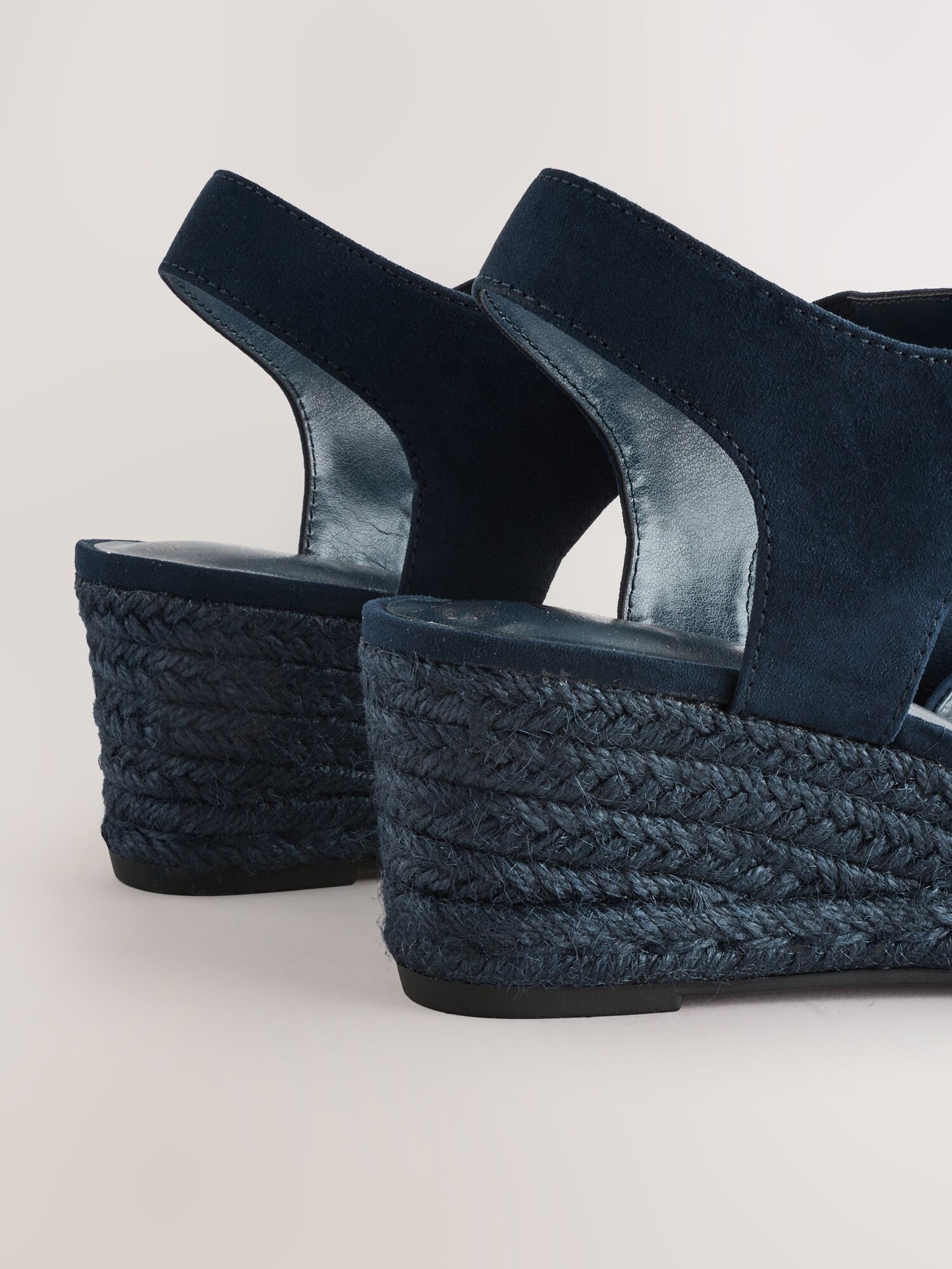 Thumbnail - Next Sandale