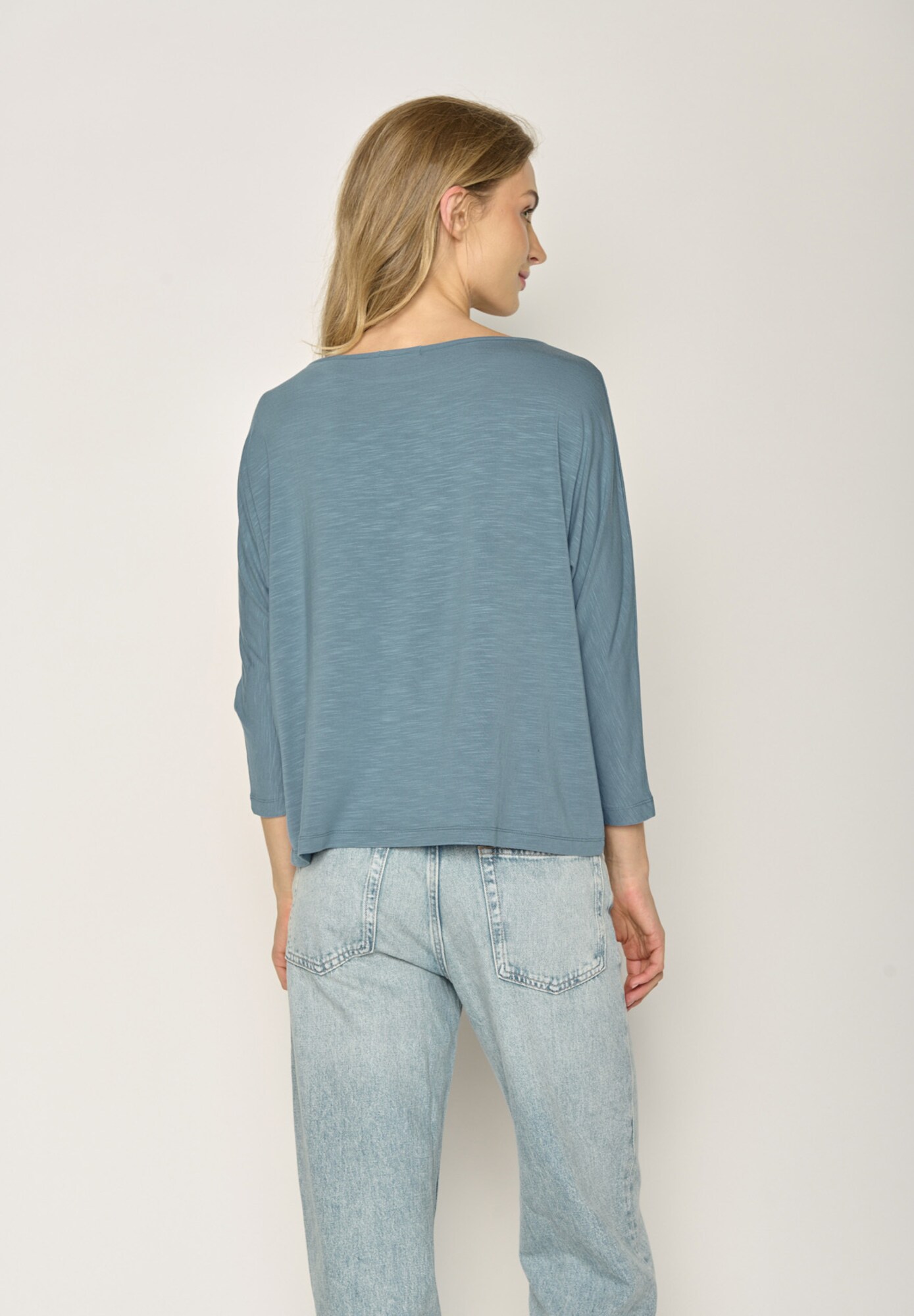 Thumbnail - Shirt