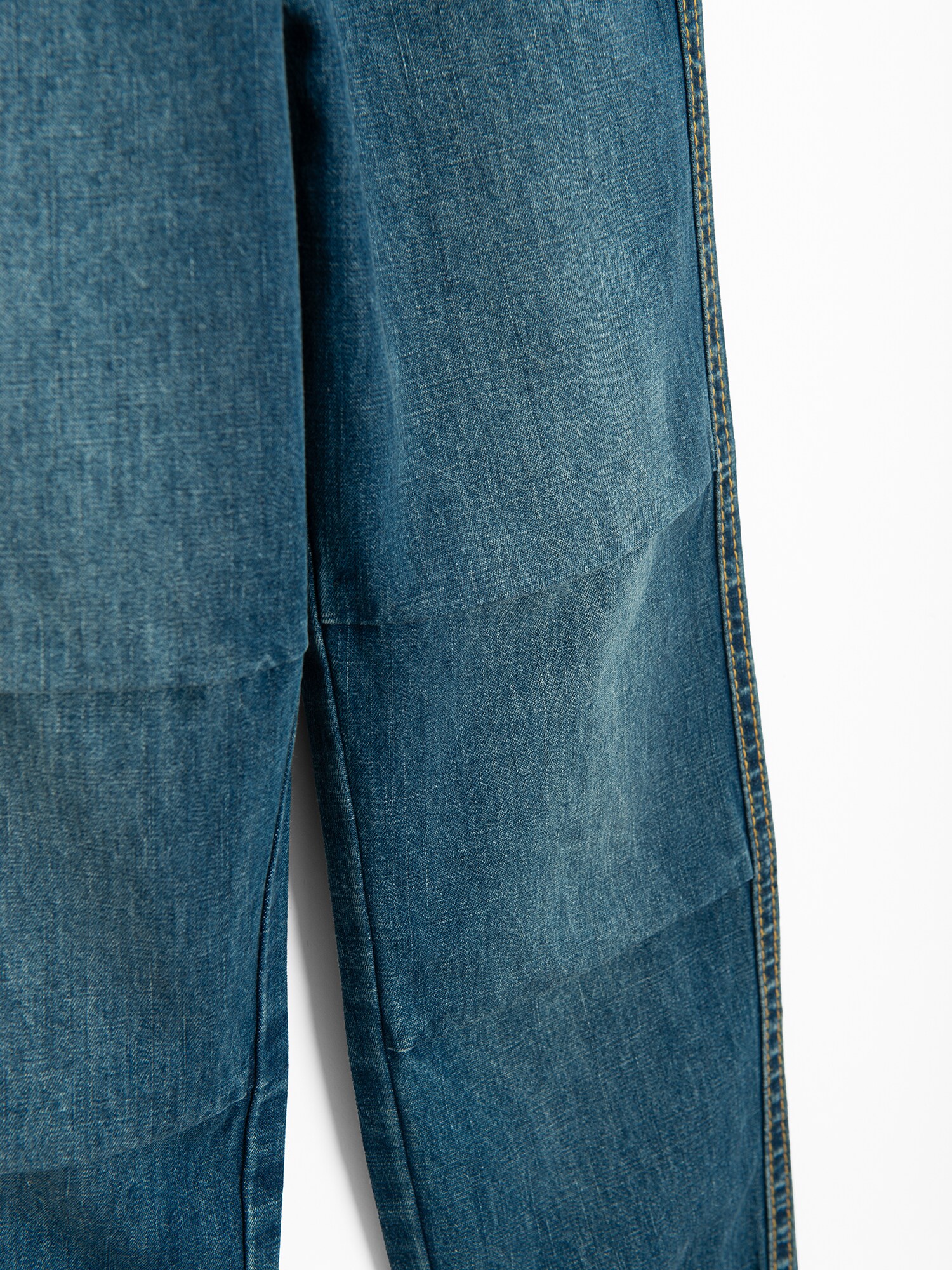 Thumbnail - Jeans