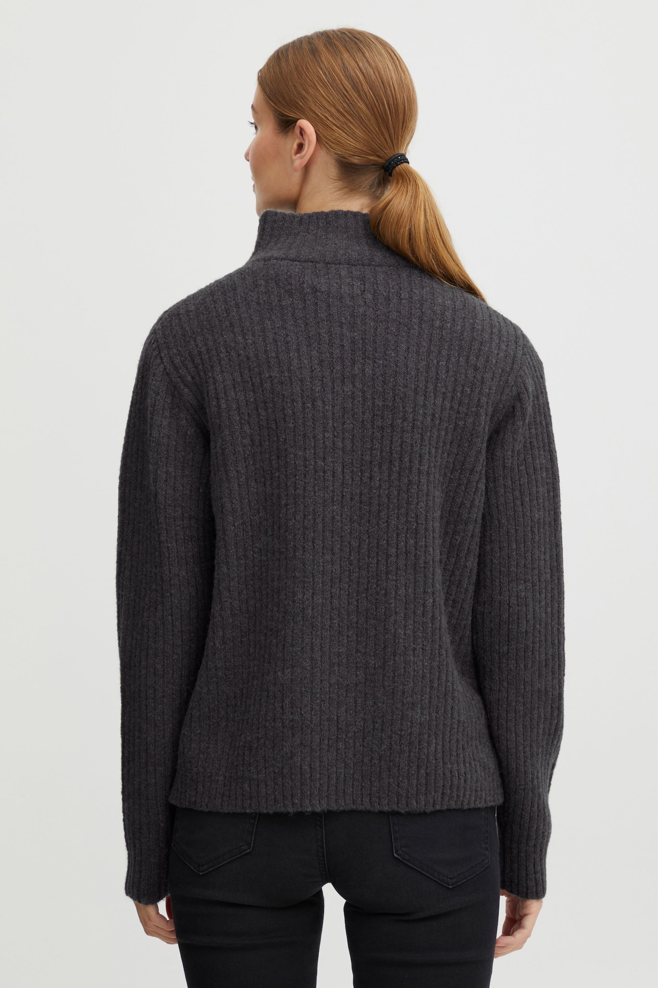 Thumbnail - Oxmo Pullover Saline