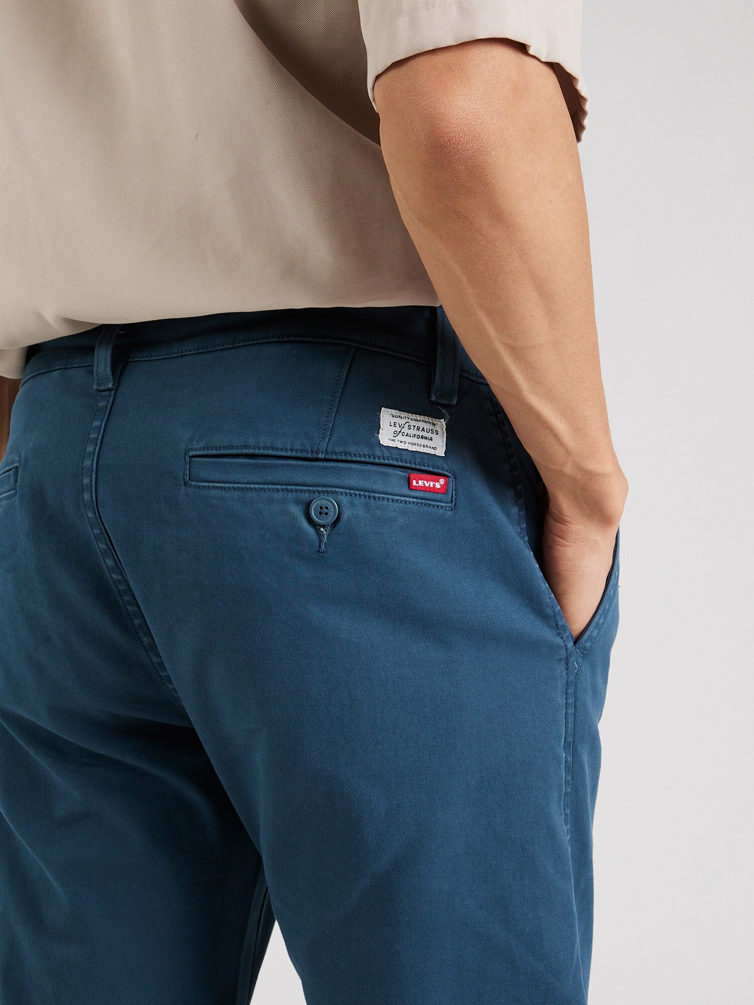 LEVI'S ® Chino nohavice 'XX Chino Standard Taper' enciánová (obrázok 5)