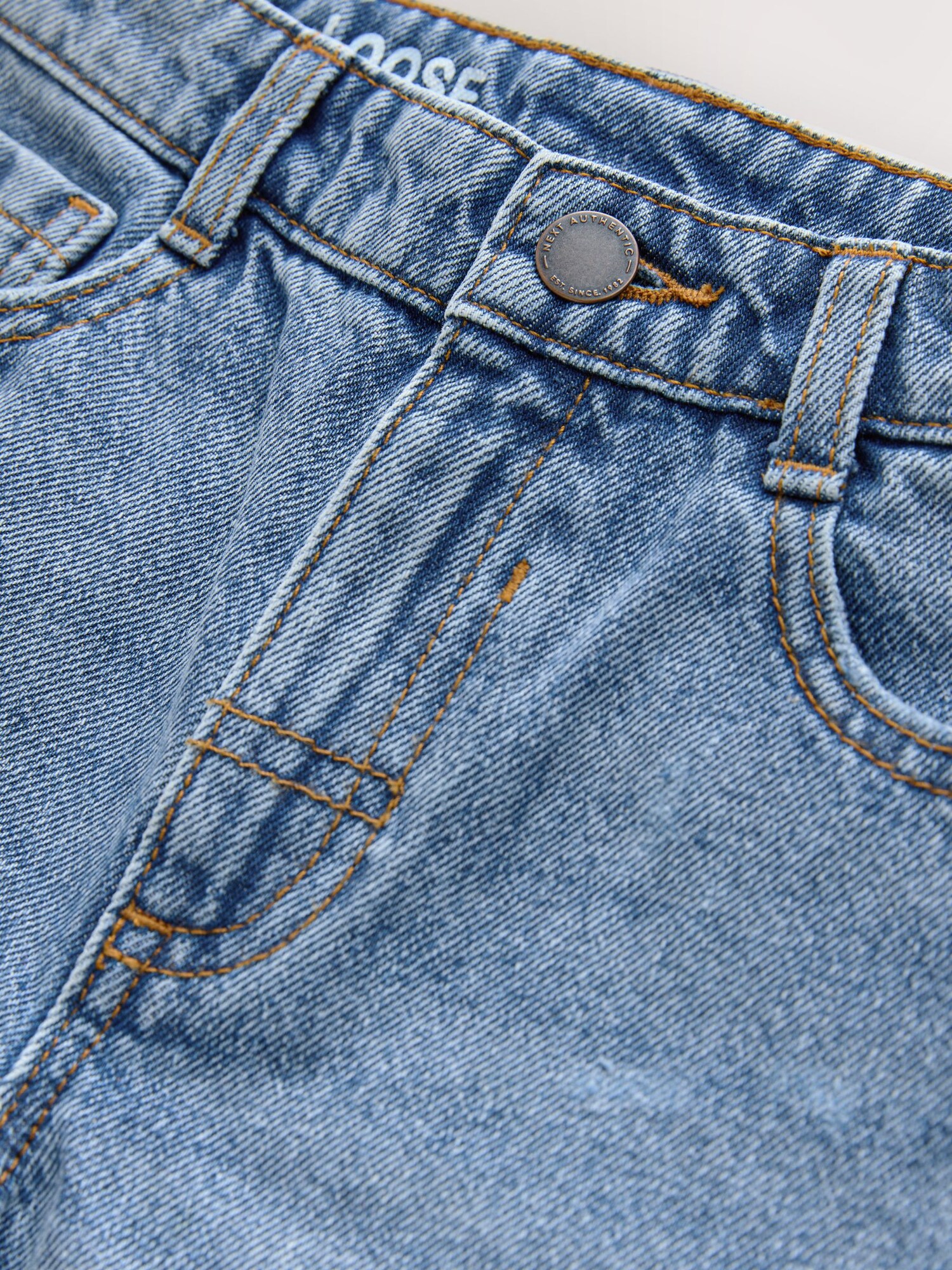 Thumbnail - Jeans