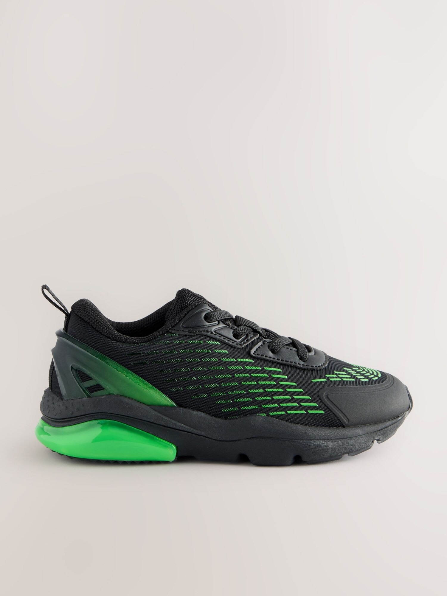 Thumbnail - Next Sneaker