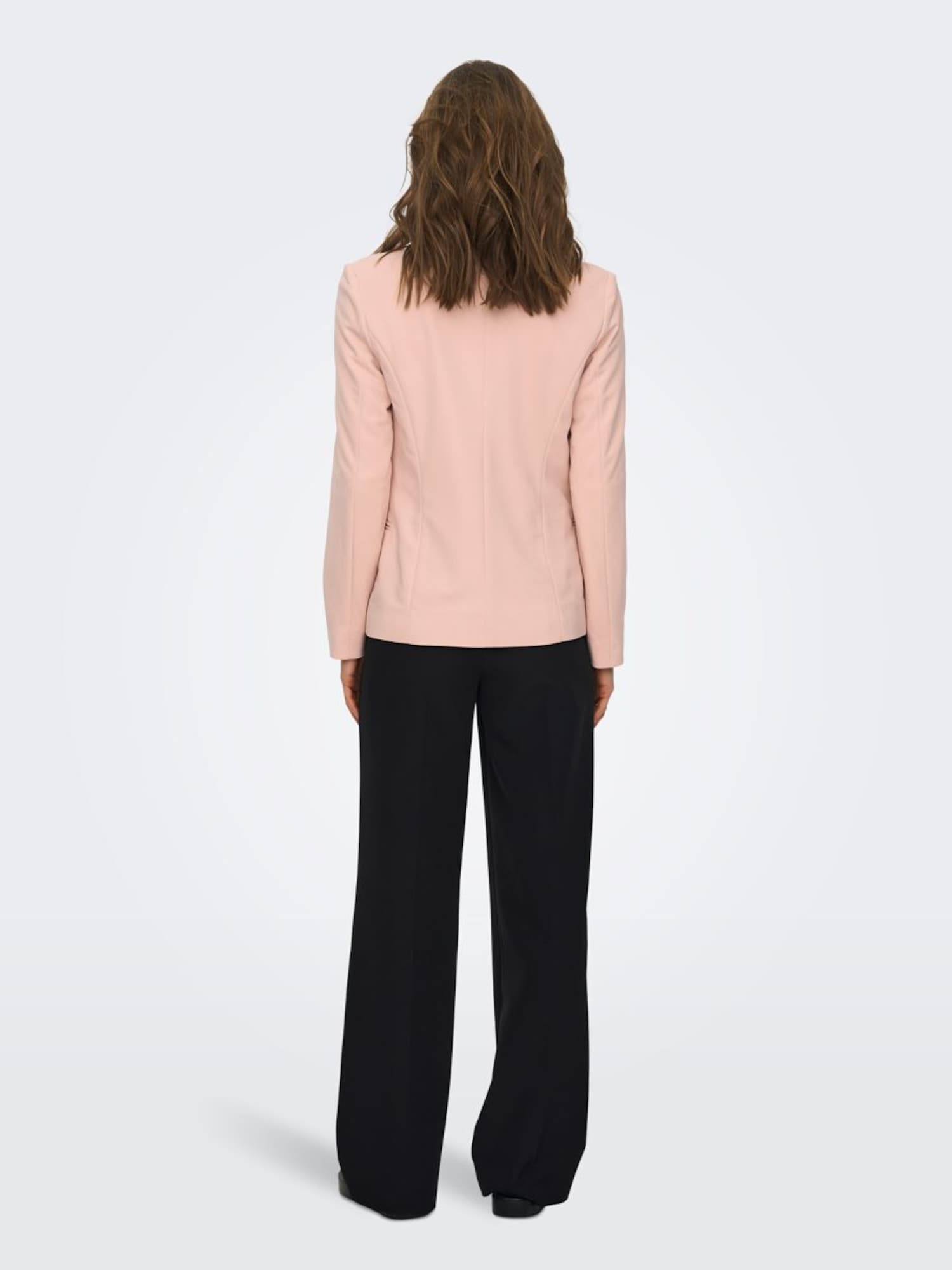 Thumbnail - Blazer