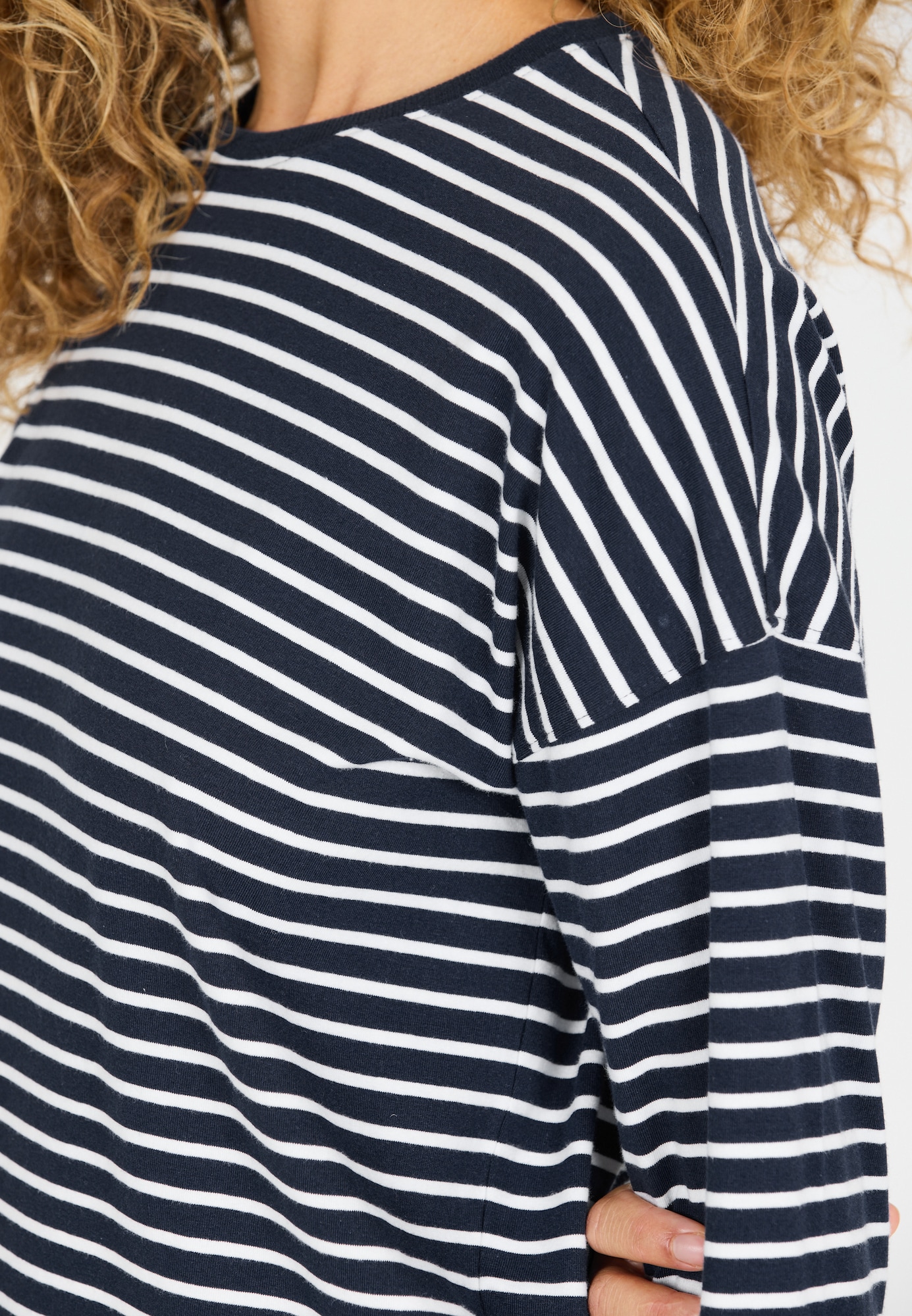 Thumbnail - Langarmshirt 'Bellbird'