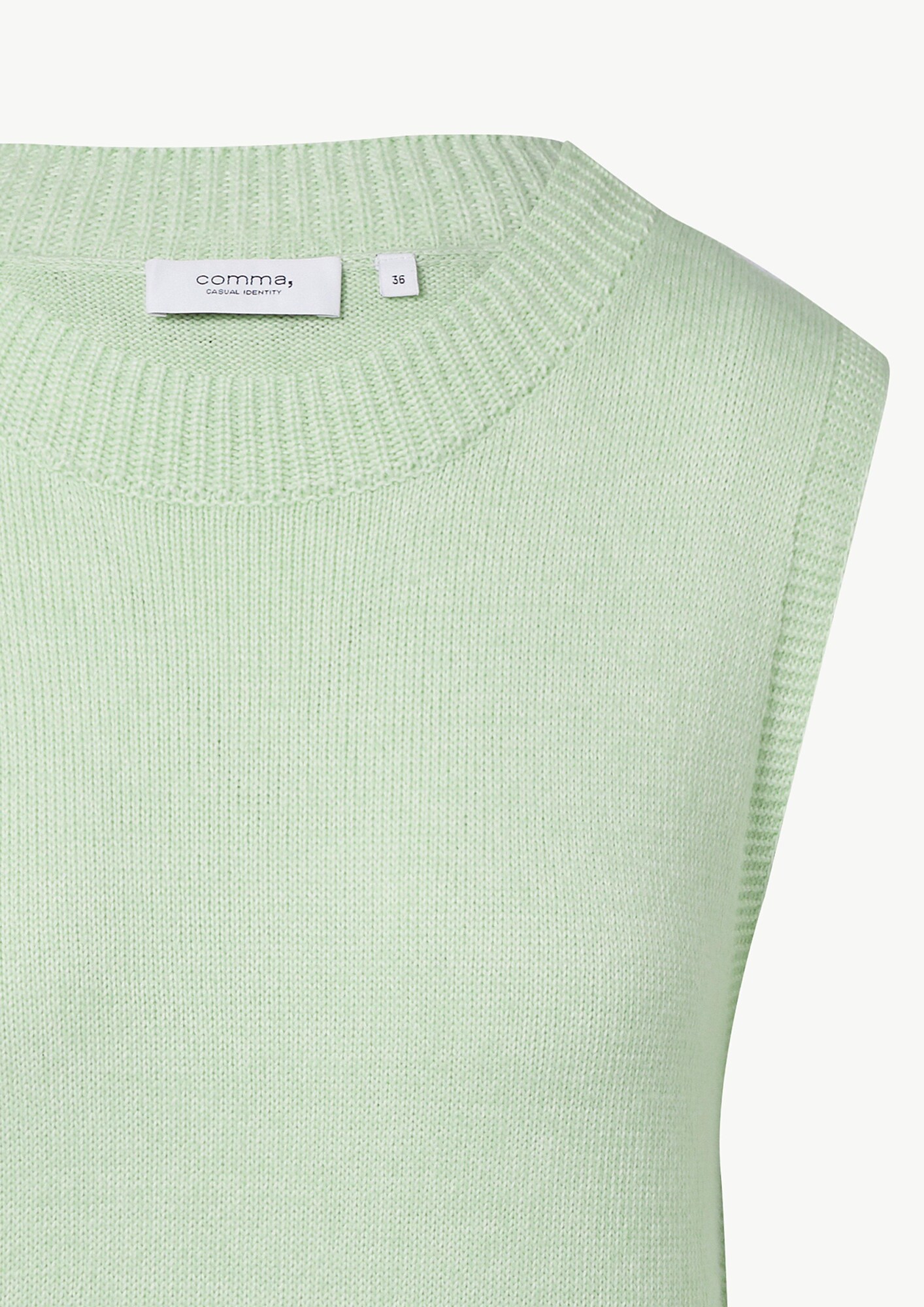 Thumbnail - comma casual identity Pullover