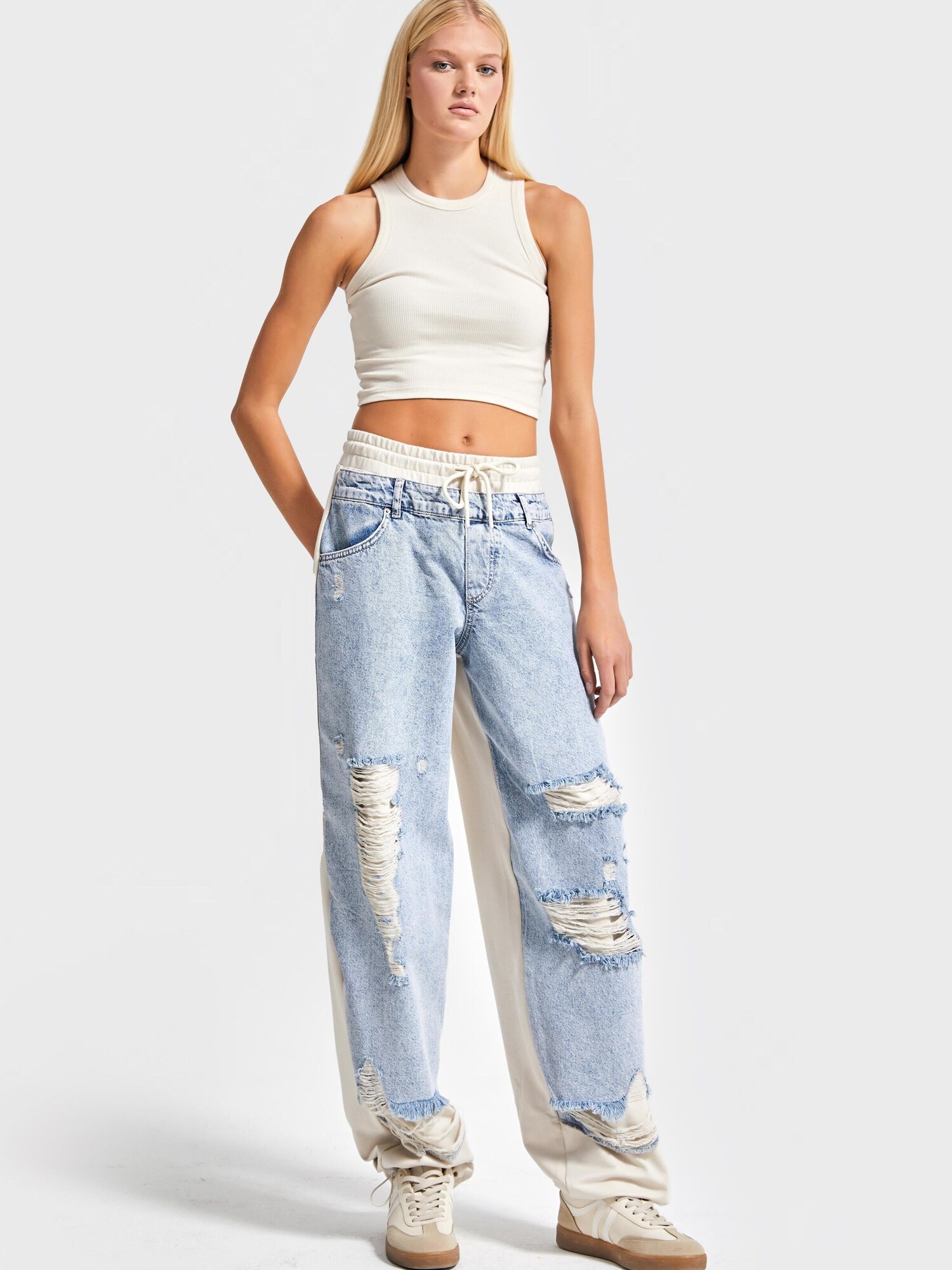 It's Basic Its Basic Jeans Skater Mid Rise Jeans (Lenght 32)