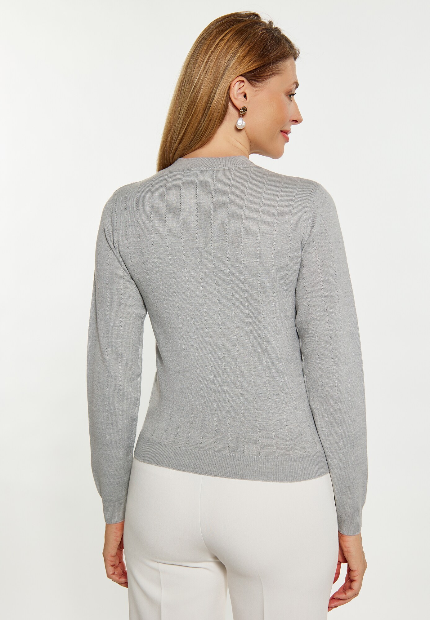 Thumbnail - Usha Pullover
