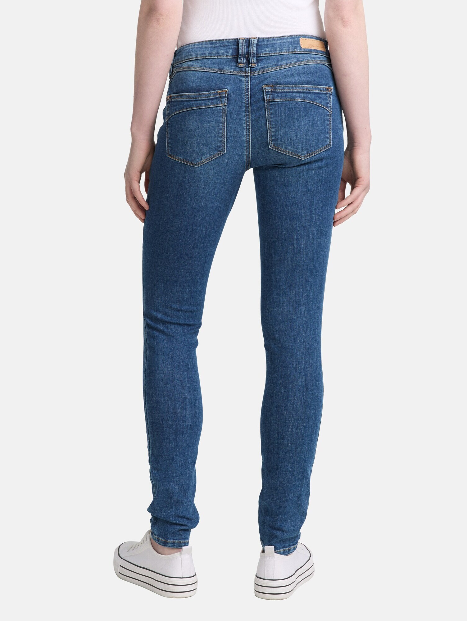 Thumbnail - Jeans
