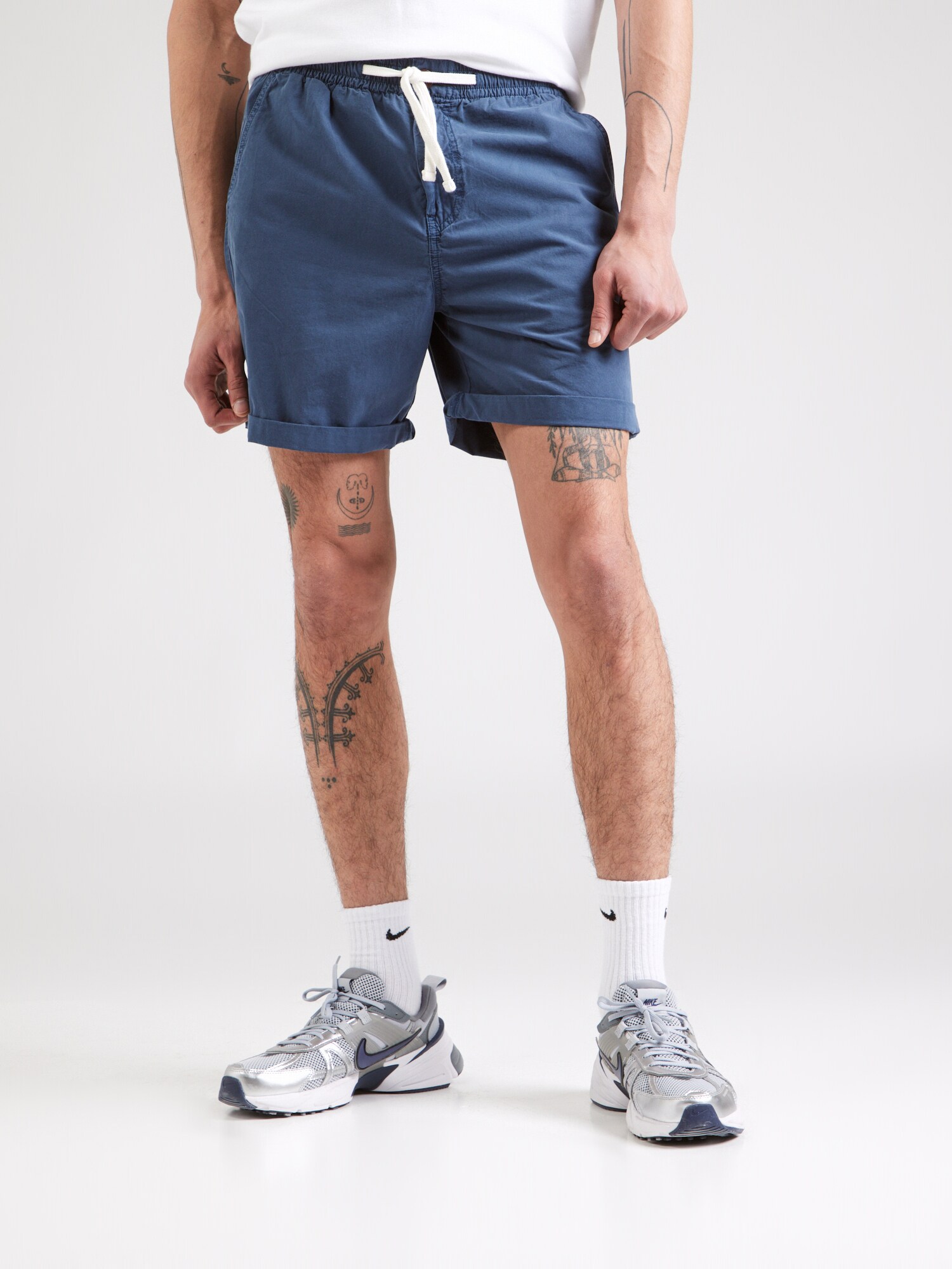 Superdry Nadrág 'Essentials'  sötétkék termék 2. képe