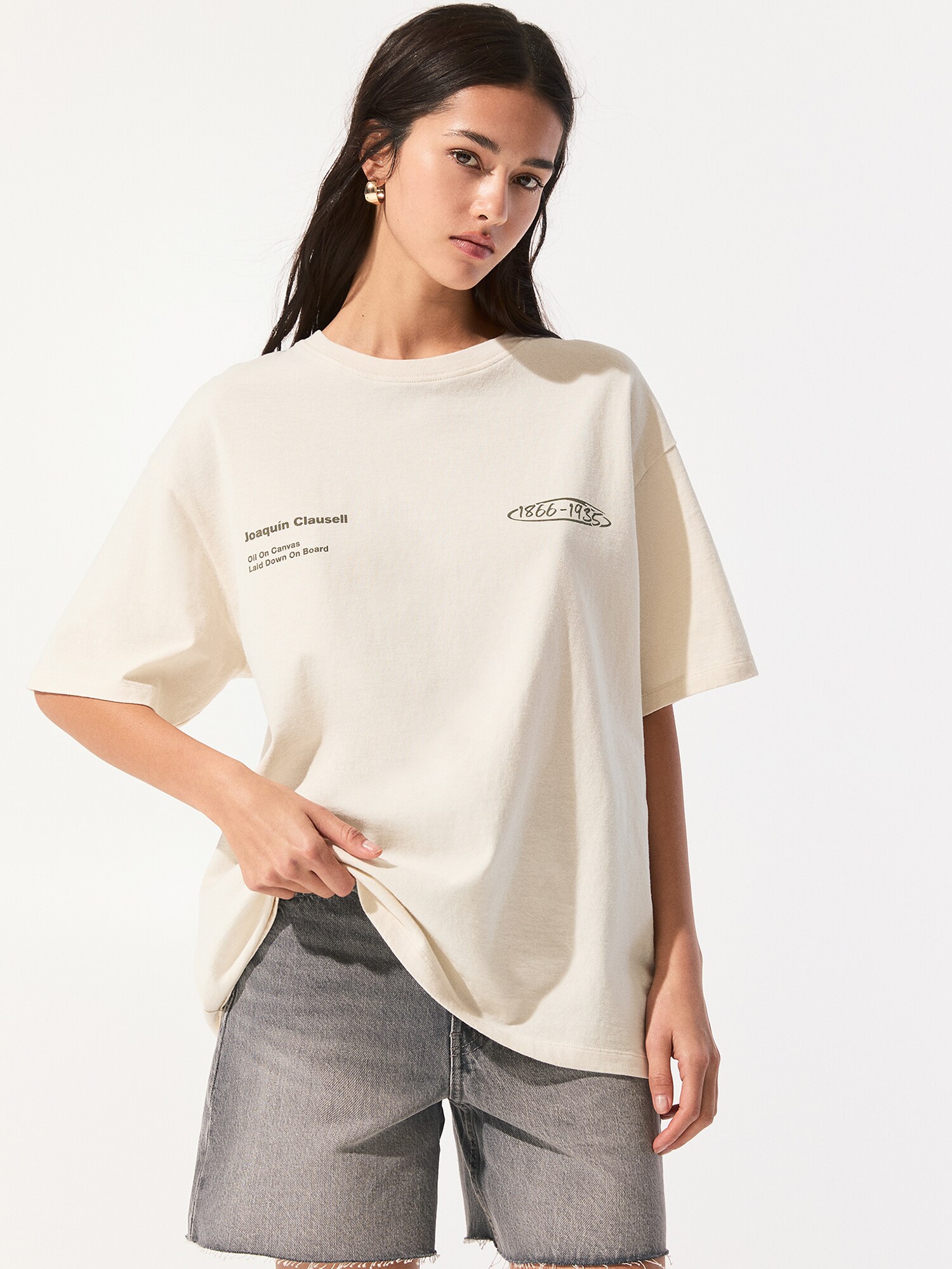 Pull&Bear Póló  homok / kék / sárga / piros termék 2. képe