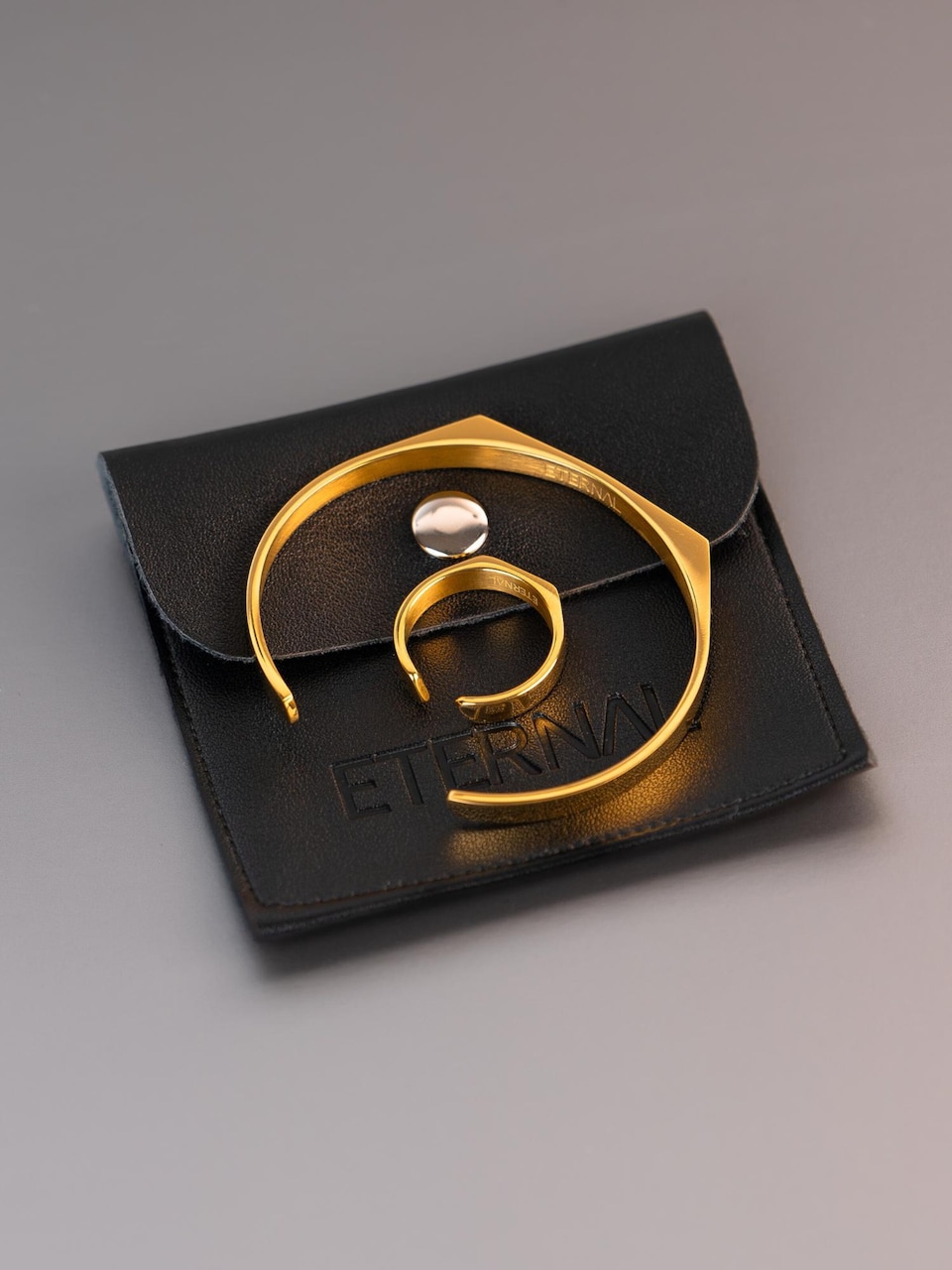 Smyckeset 'Pinky Ring und Siegelarmreif'