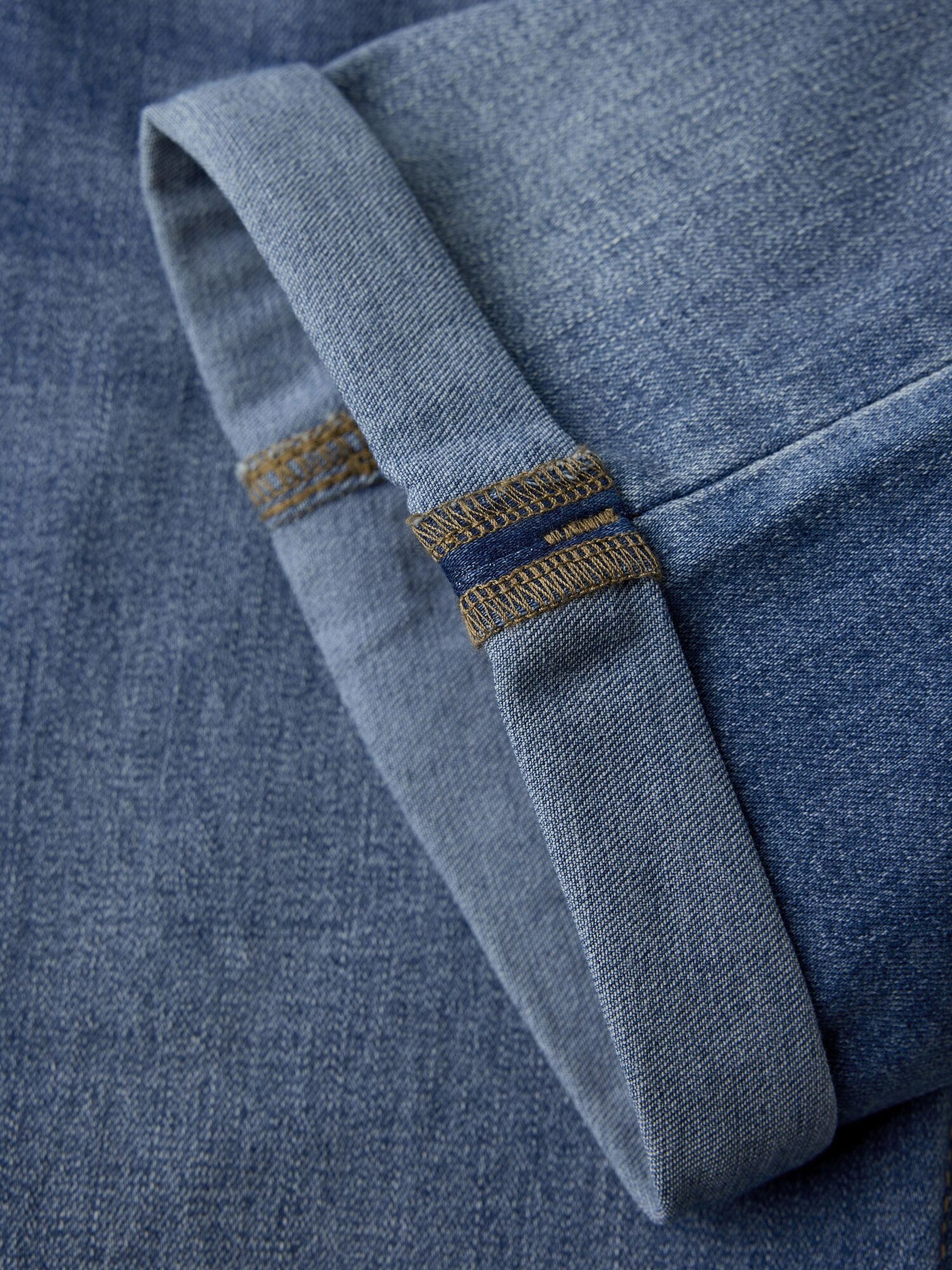 Thumbnail - TWO SOON Shorts