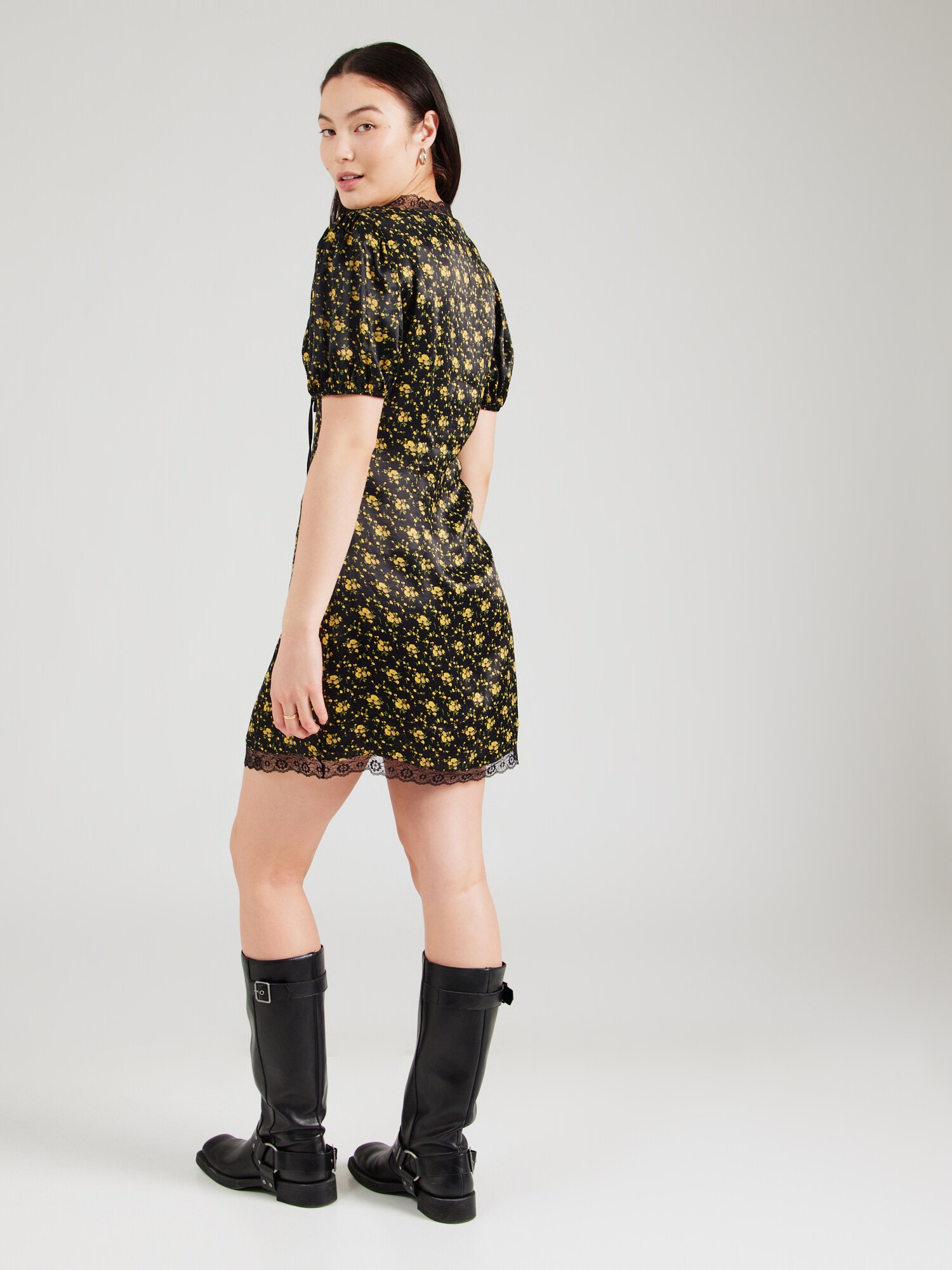 Thumbnail - Kleid