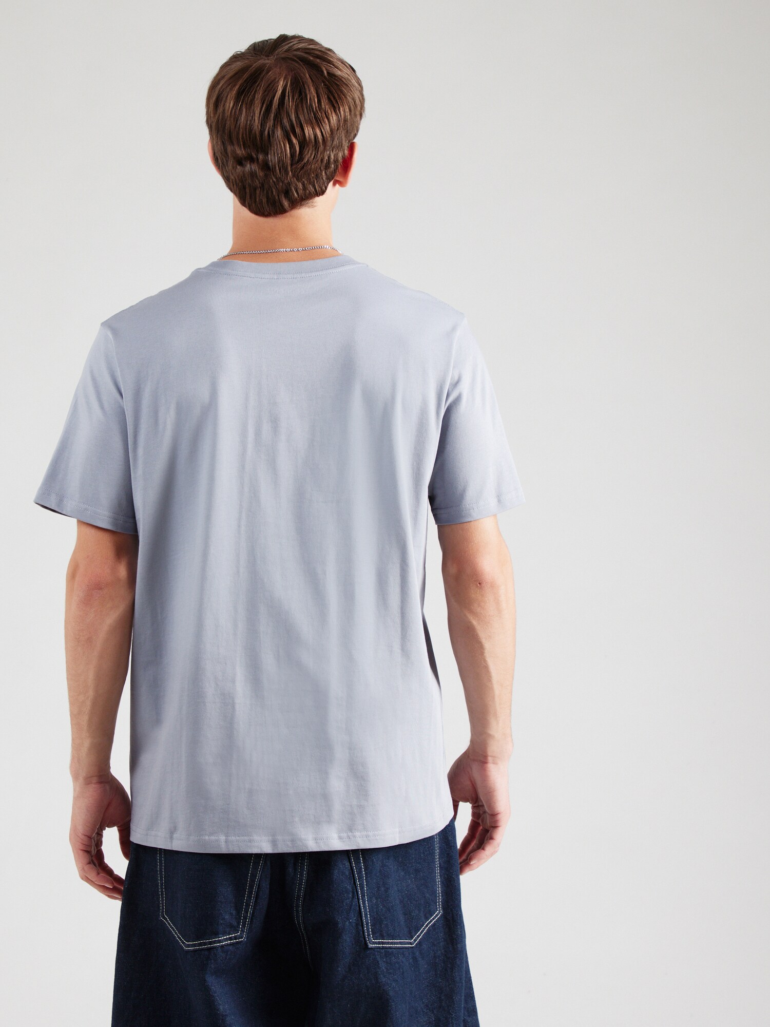 Thumbnail - T-Shirt