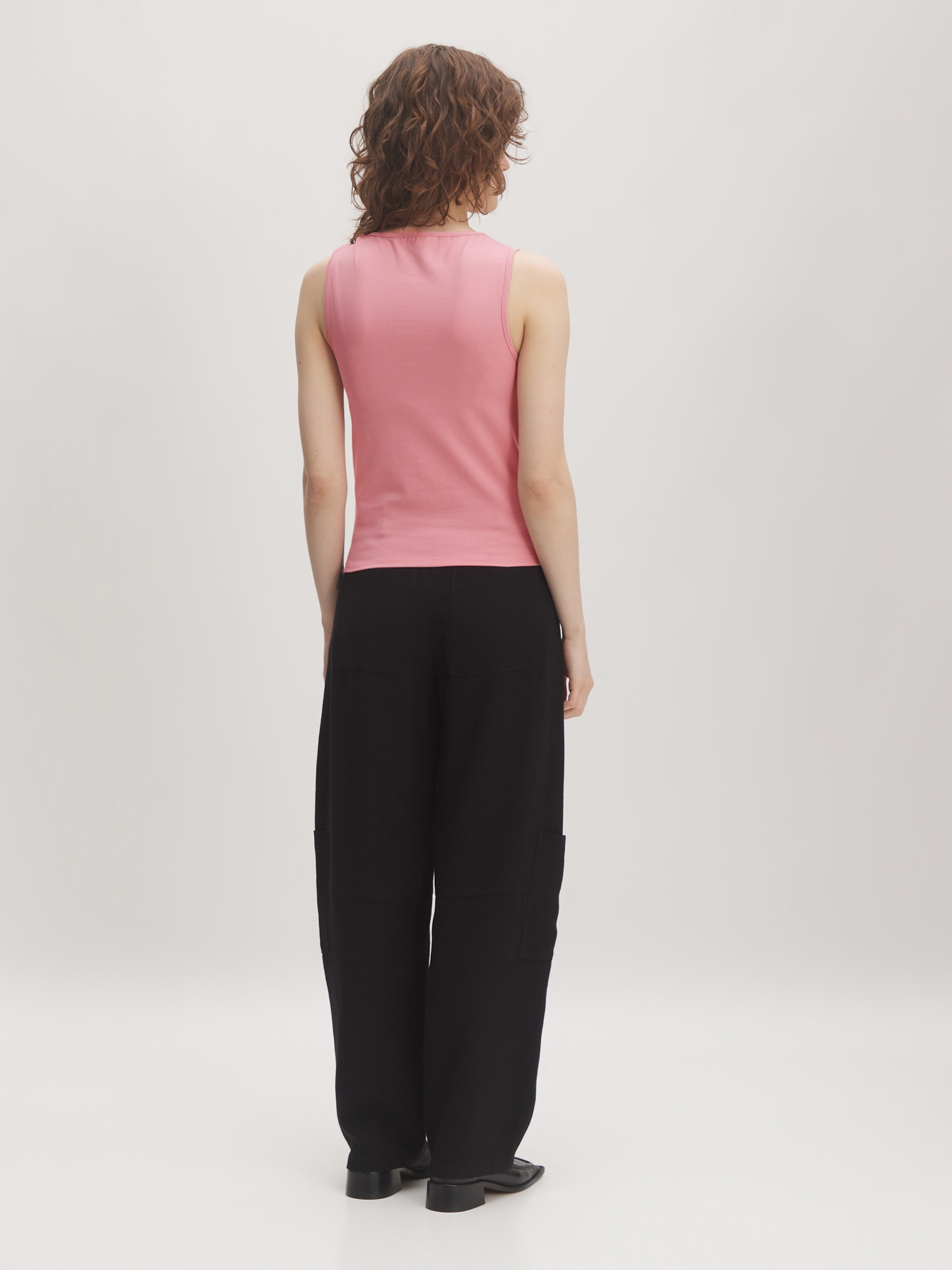 Thumbnail - EDITED Top Wiebke