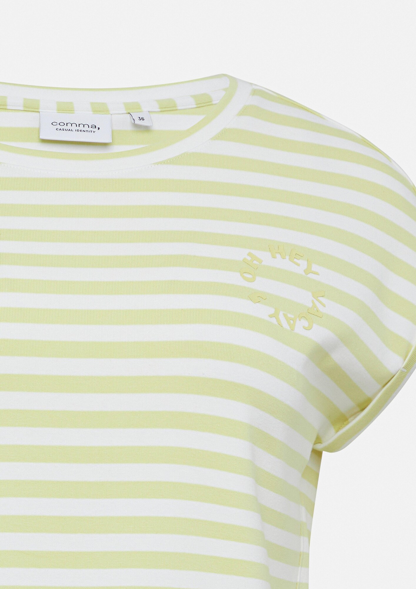 Thumbnail - comma casual identity T-Shirt