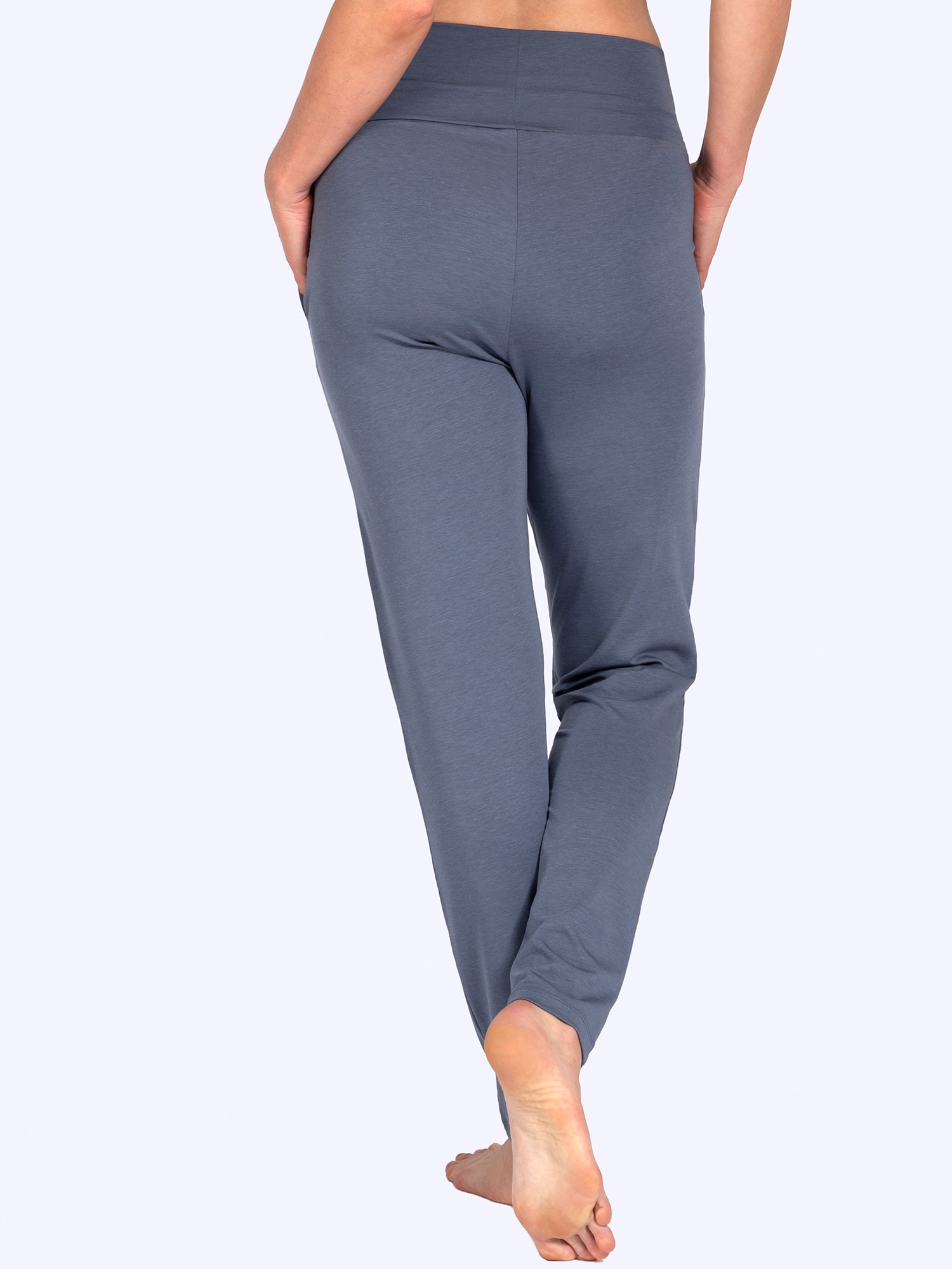 Thumbnail - Magadi Sporthose Susan