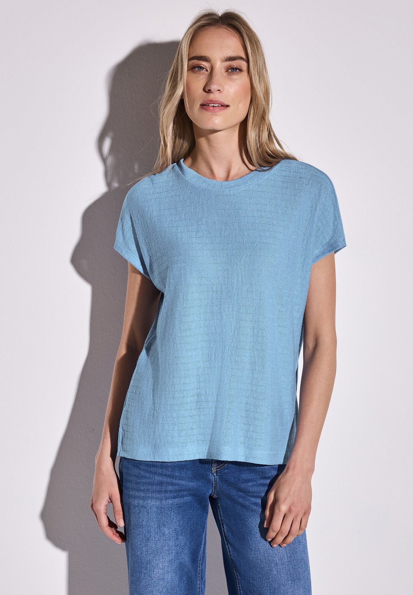 Thumbnail - T-Shirt