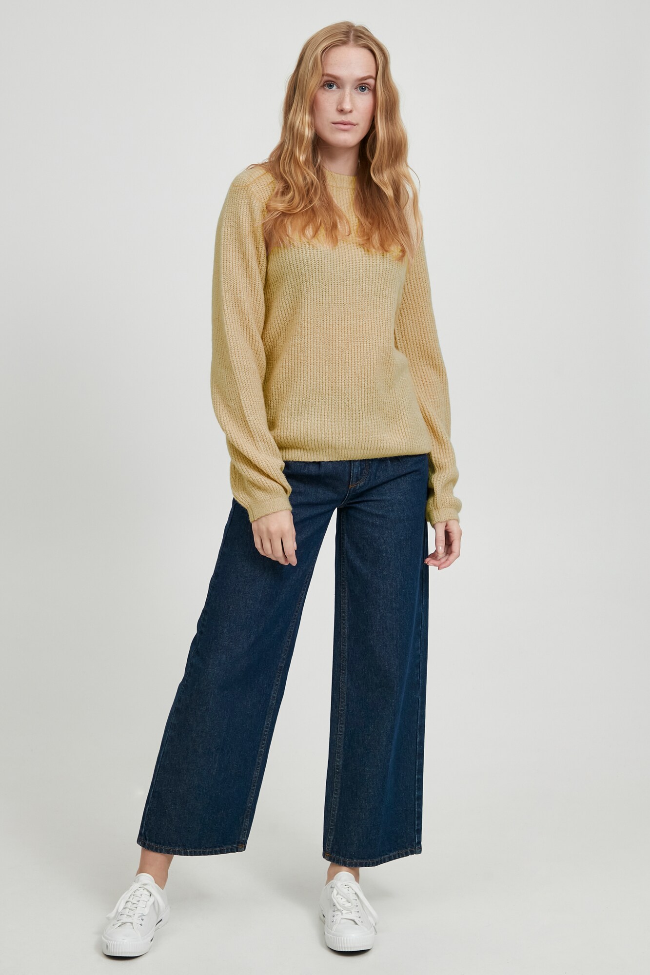 Thumbnail - b.young Pullover