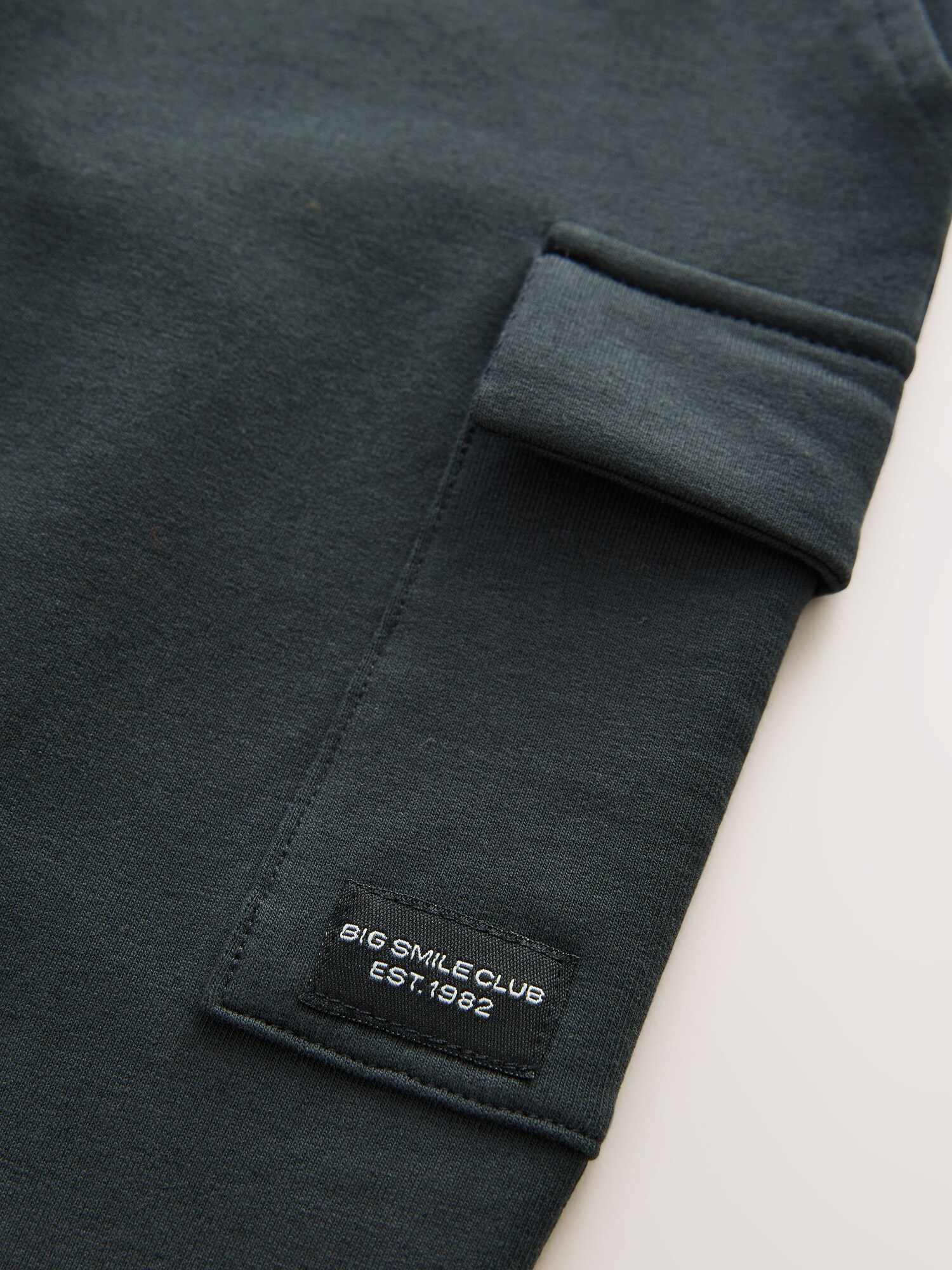 Thumbnail - Next Hose