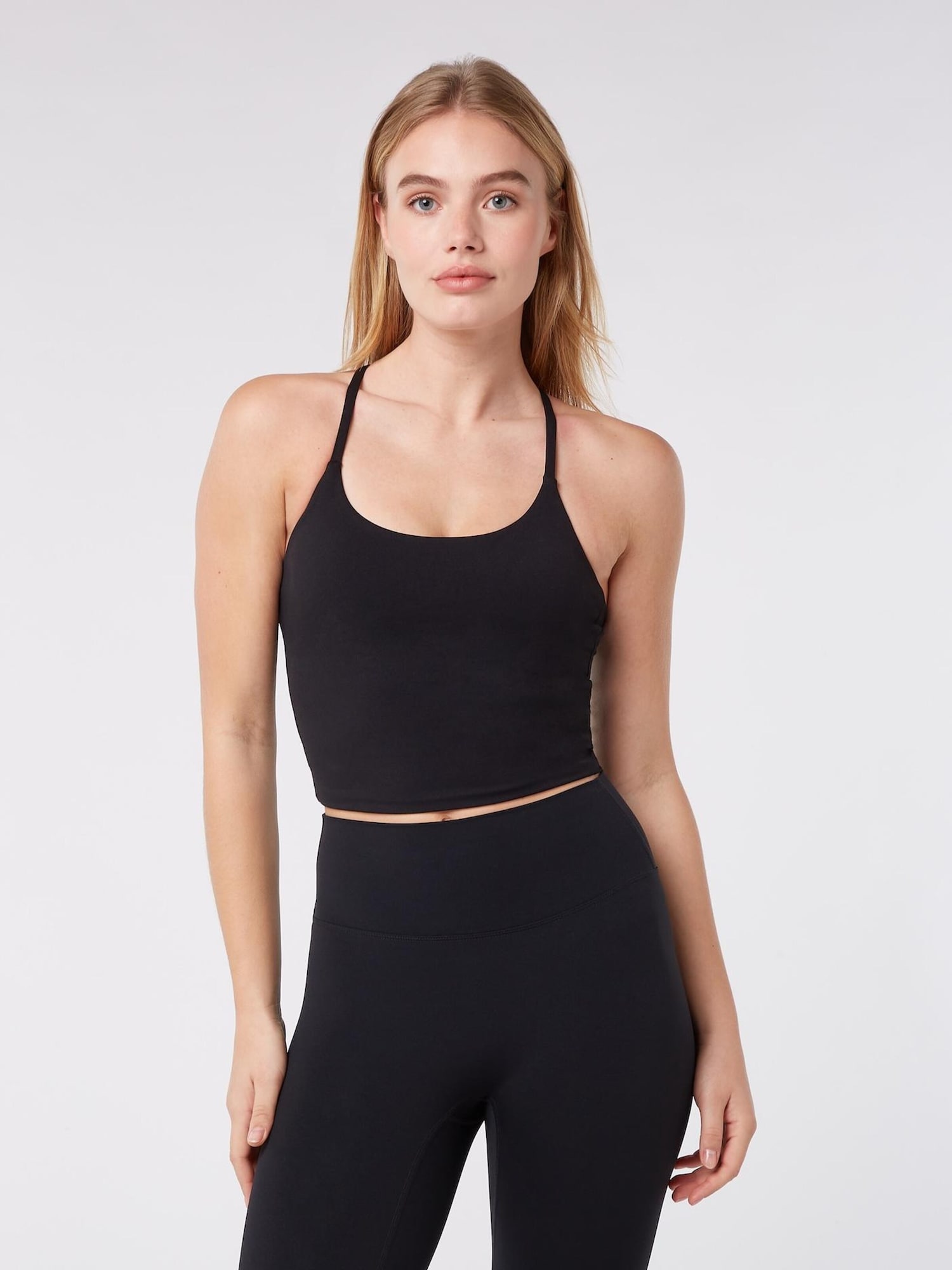 YO-GAYA Sportski top 'Ultimate Top' crna