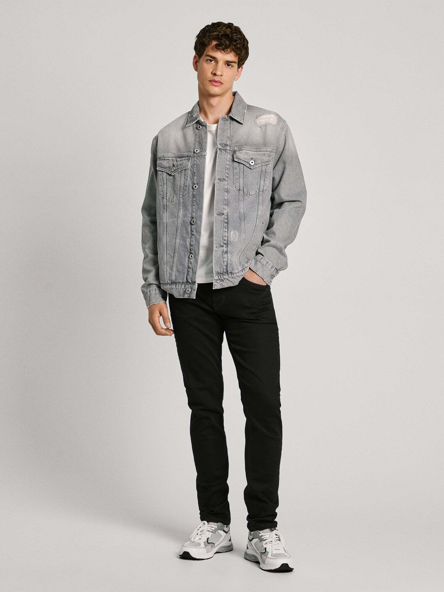 Pepe Jeans Chaqueta de entretiempo  gris claro – imagen 2