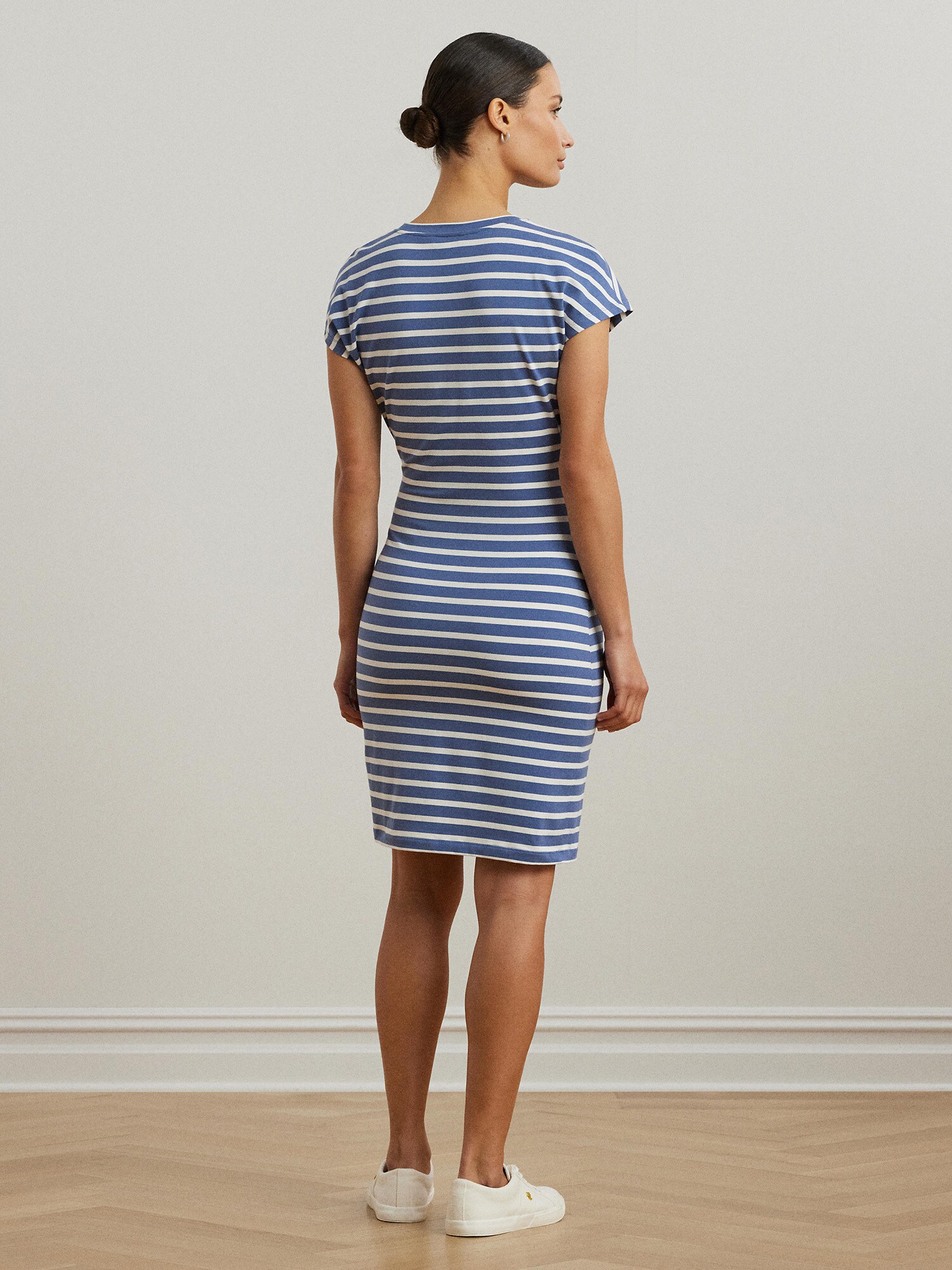 Thumbnail - Kleid