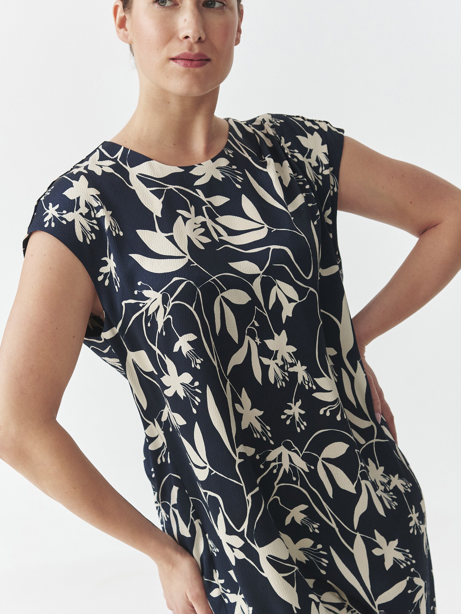 Thumbnail - Damengewebekleid ZIMONA 1