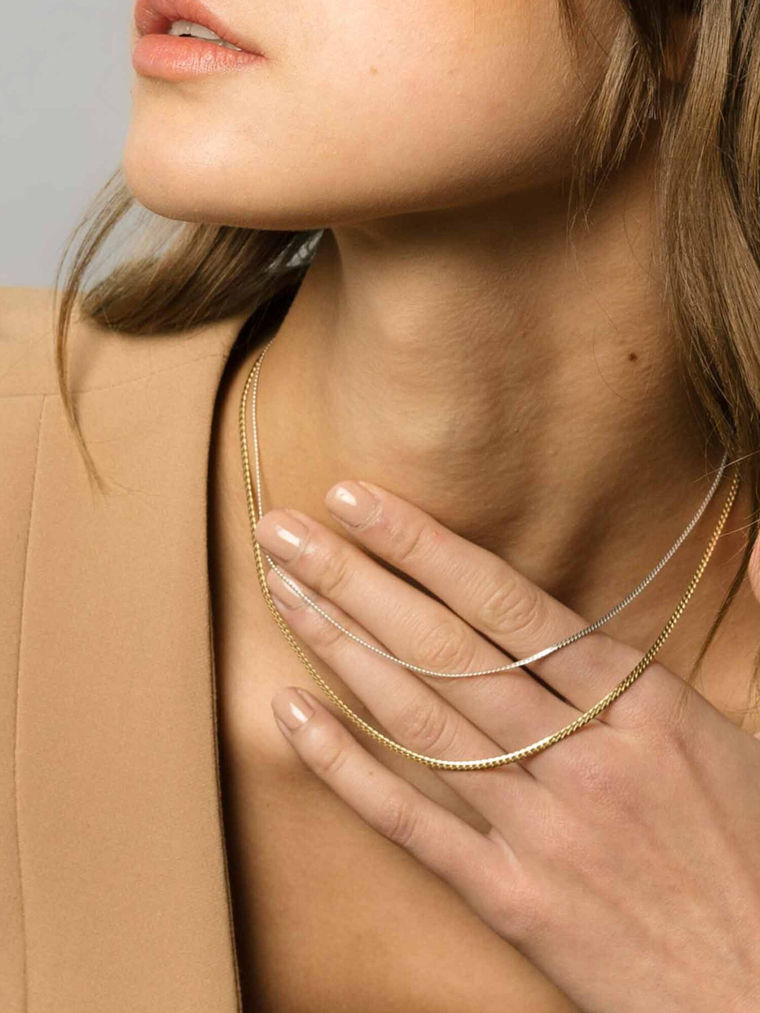 Thumbnail - fejn Halskette