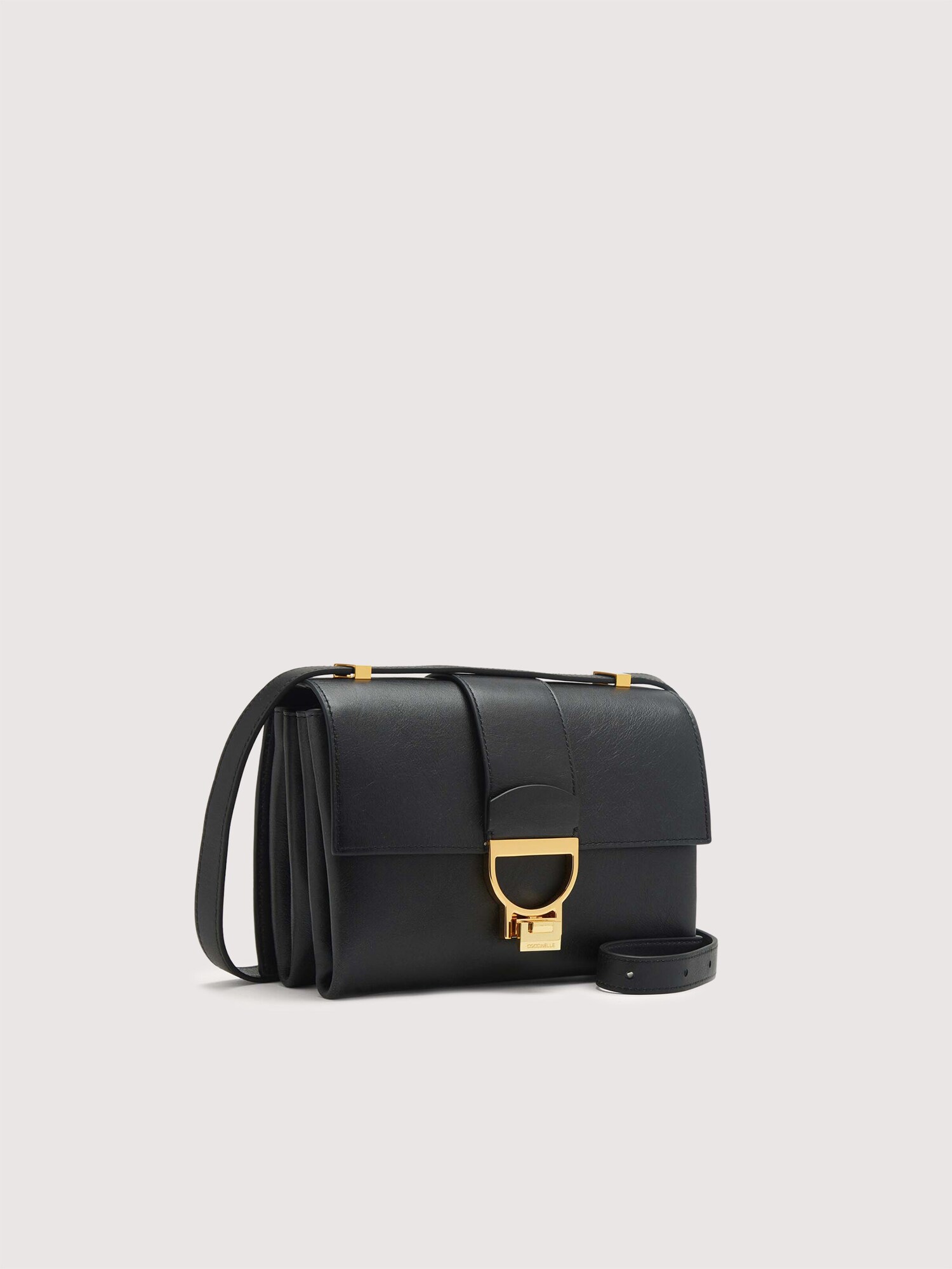 Coccinelle Bolso de mano 'ARLETTIS 2'  negro – imagen 3